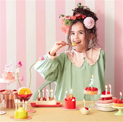 Meri Meri - Rainbow Twisted Mini Candles - Gökkuşağı Renk Kıvrımlı Mini Mumlar - 50'li