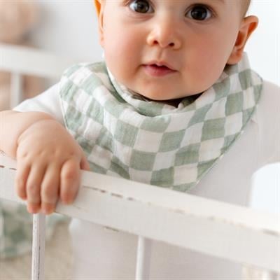 Üçgen Mama Önlüğü,Mint Dama Önlük ve Bereler Mama Yoyo Baby & Kids