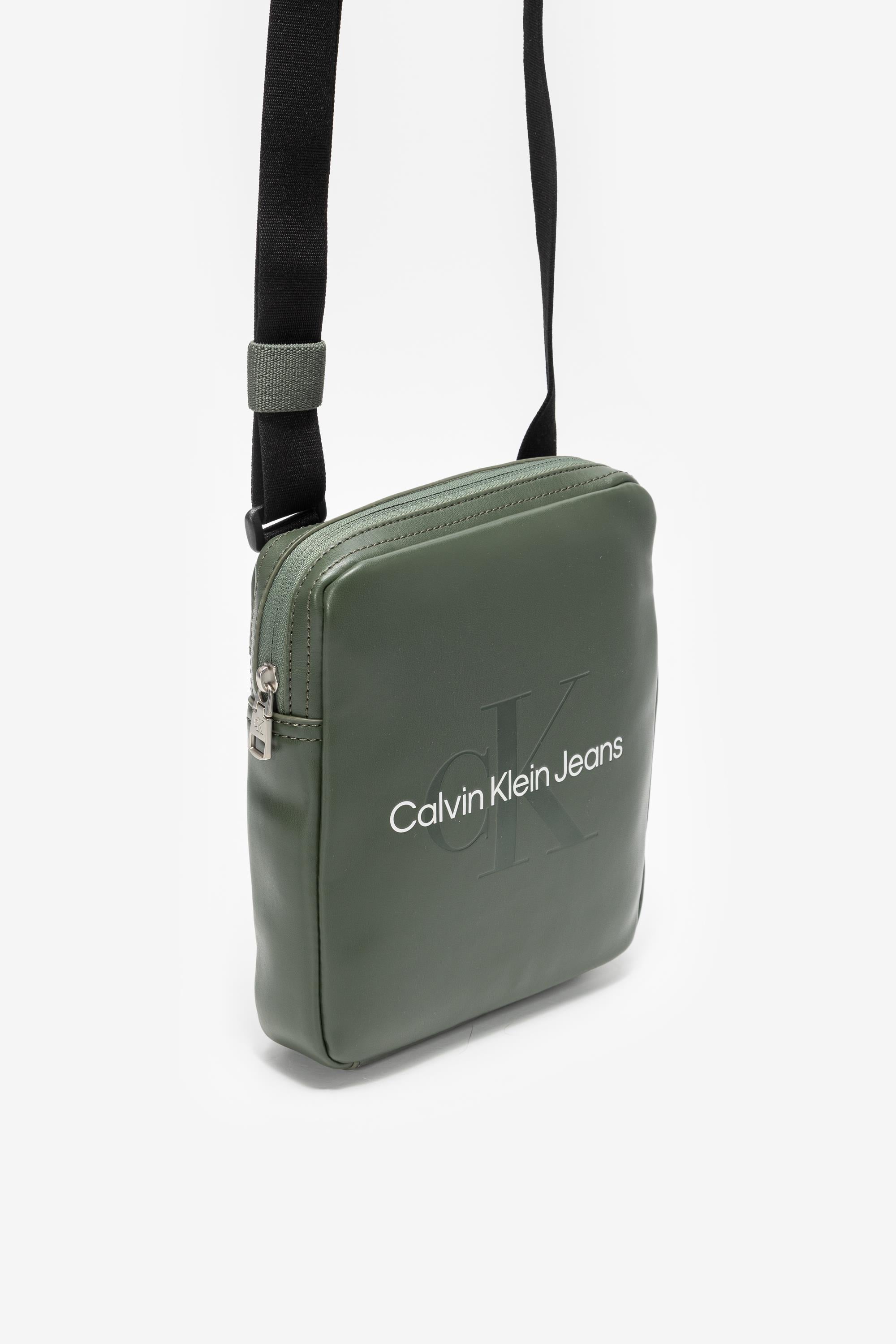 Calvin Klein Monogram Soft 18 Erkek Reporter Çanta Yeşil