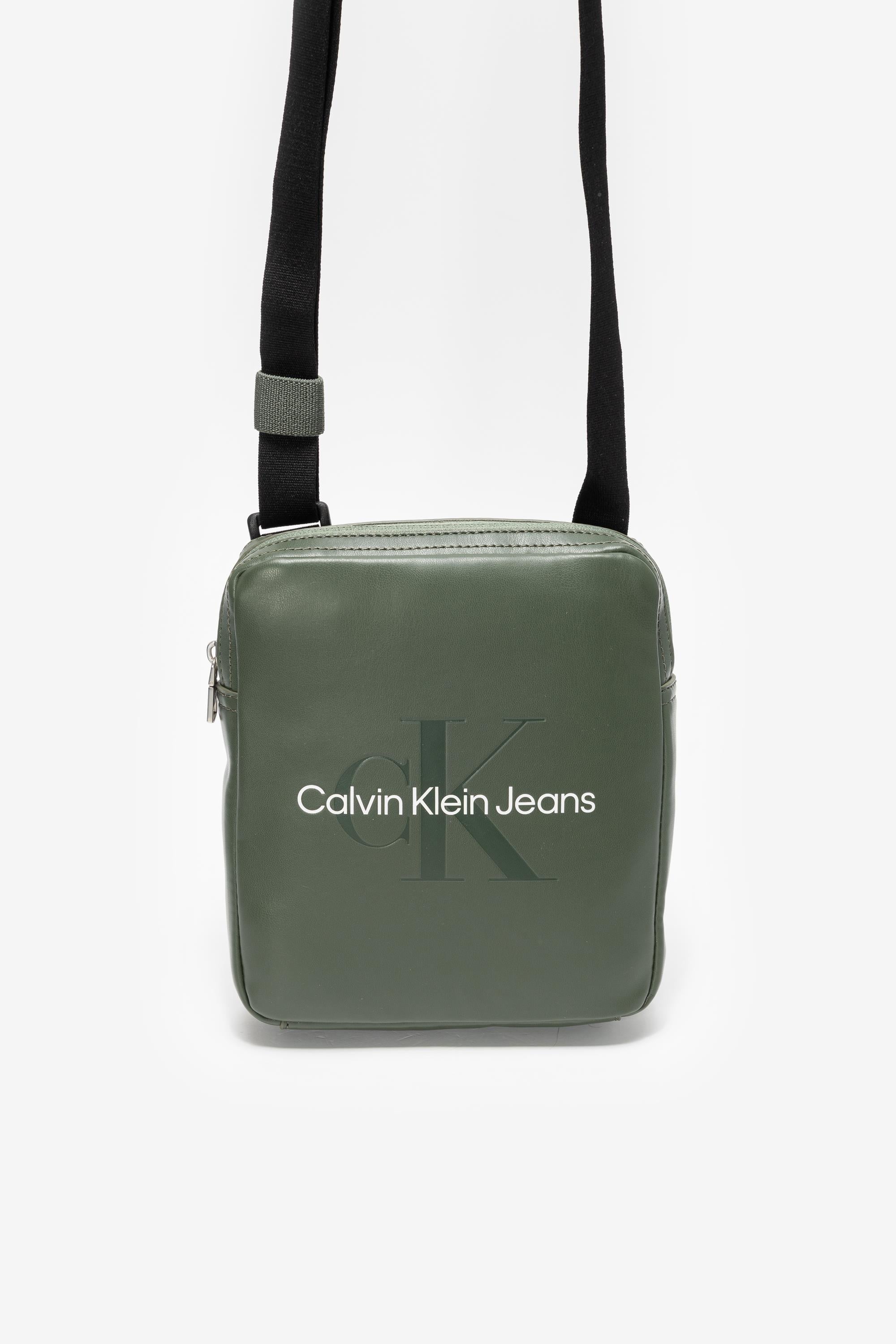Calvin Klein Monogram Soft 18 Erkek Reporter Çanta Yeşil