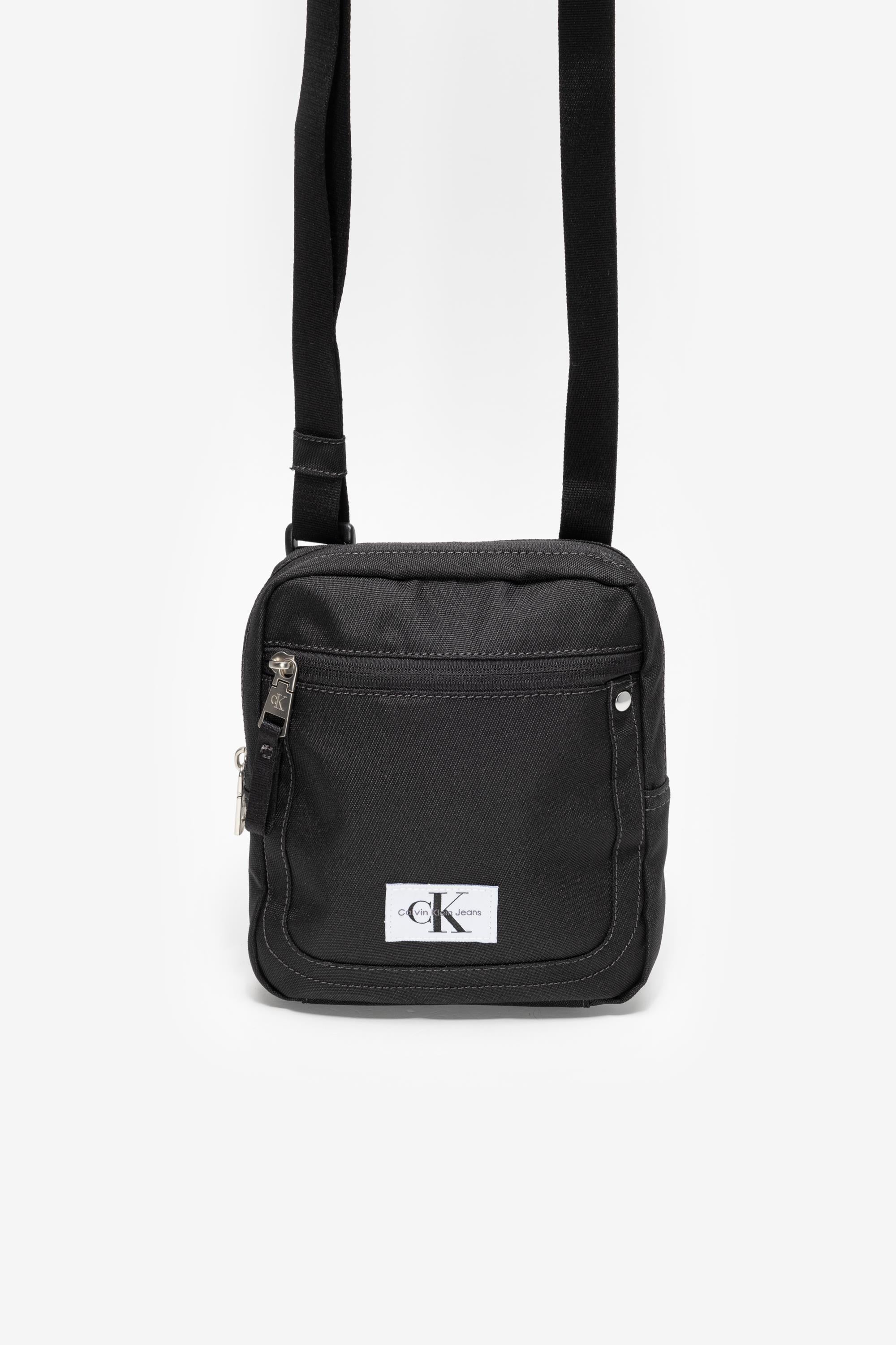 Calvin Klein Sport Essentials 18 W Erkek Reporter Çanta Siyah