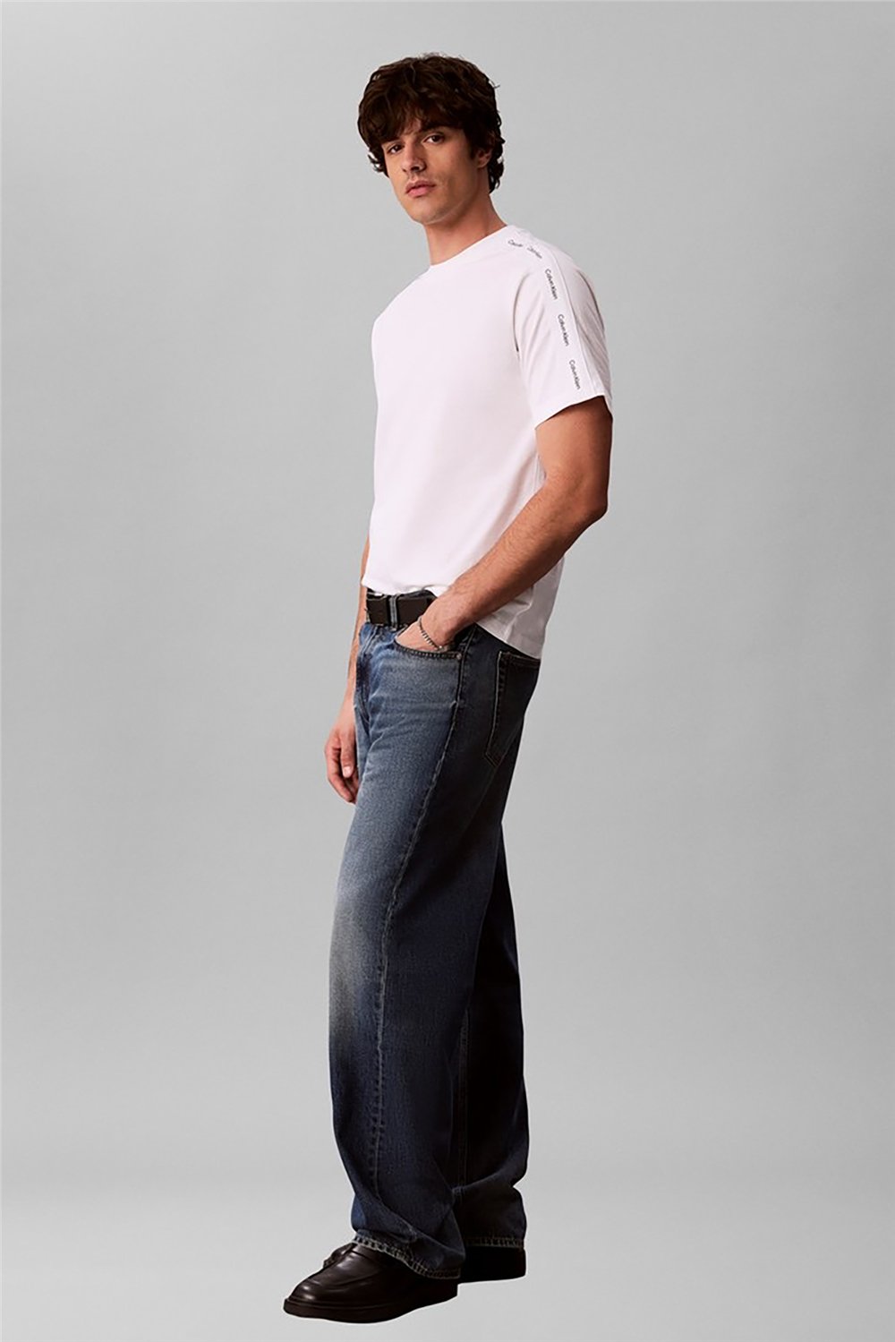 Calvin Klein Ss 20S Easy Clsc Tape Tee Erkek Bisiklet Yaka T-Shirt Beyaz