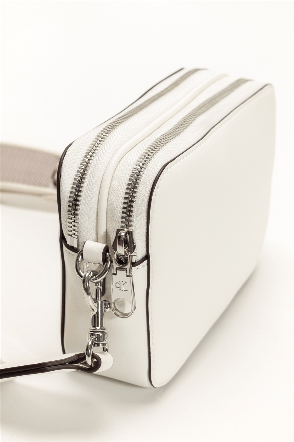 Calvin Klein Webbing Double Strap Camera Bag Kadın Mini Omuz Çantası Çok Renkli