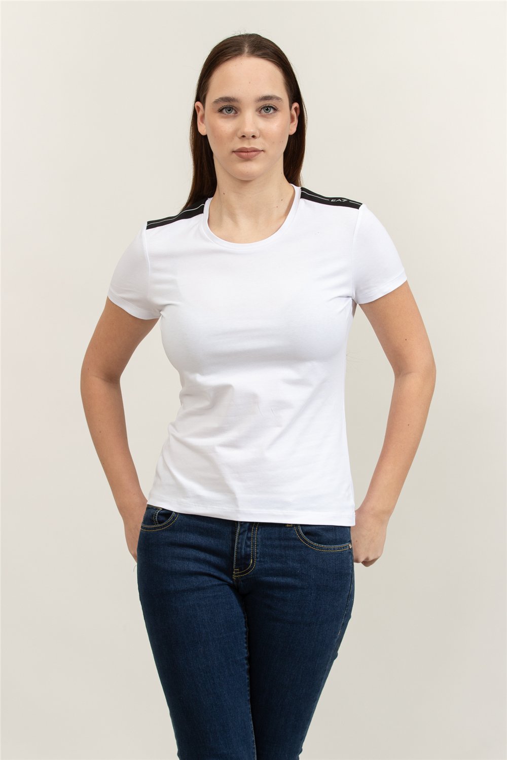 EA7 Kadın Bisiklet Yaka T-Shirt Beyaz