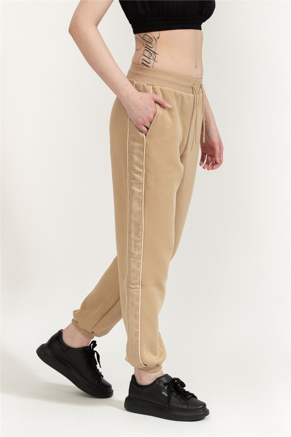 Guess Maryella Kadın Aktif Regular Fit Eşofman Altı