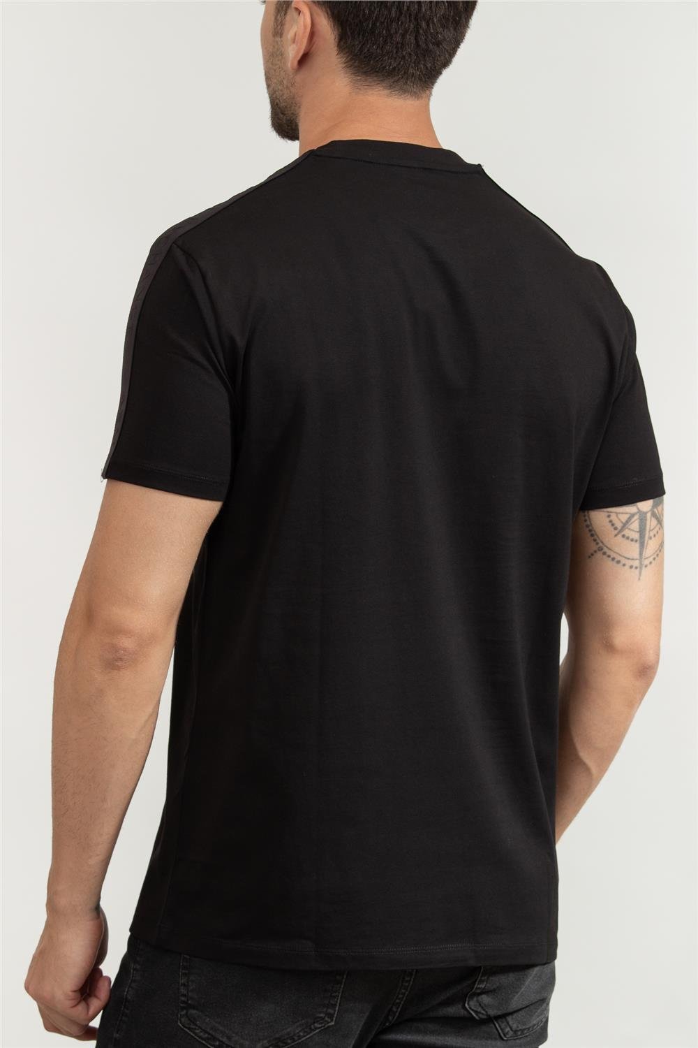 Armani Exchange Erkek Bisiklet Yaka T-Shirt