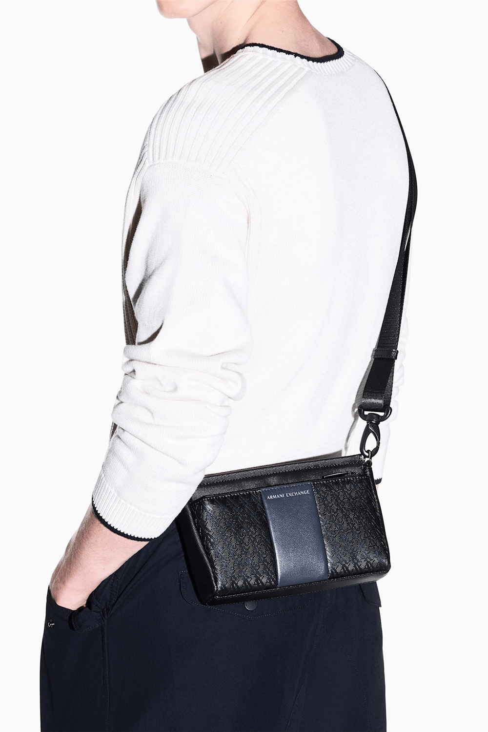 Armani Exchange Erkek El Çantası Siyah
