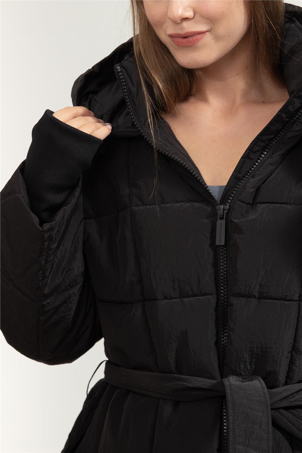 Armani Exchange Kadın Kaban