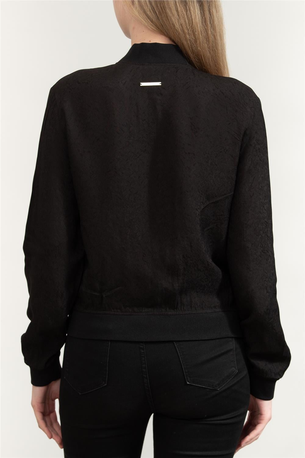 Armani Exchange Kadın Mont