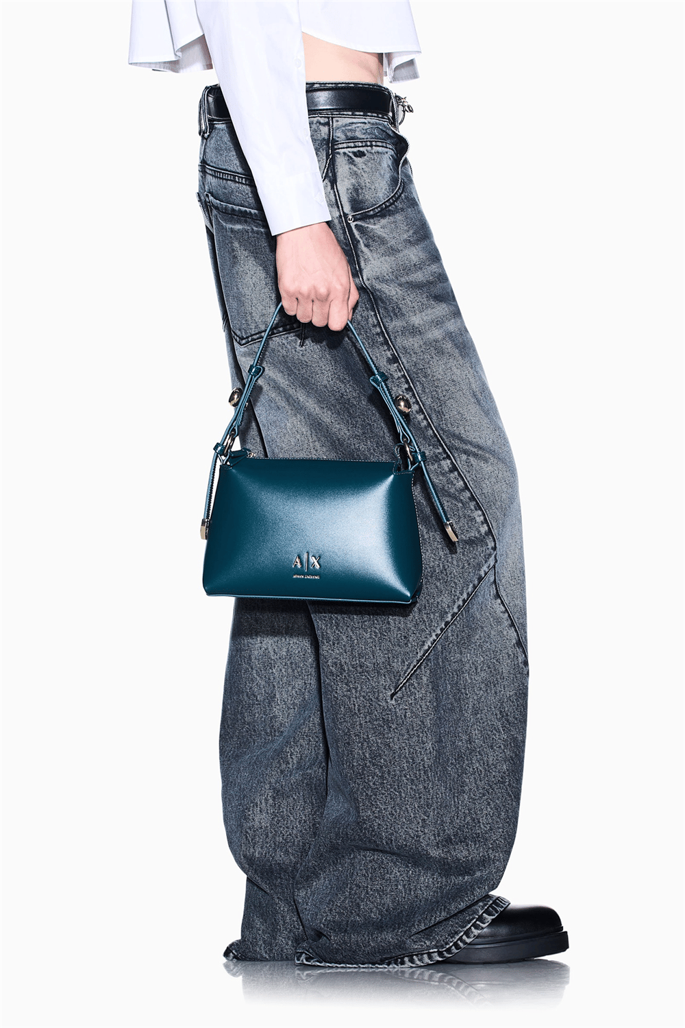 Armani Exchange Kadın Omuz Çantası