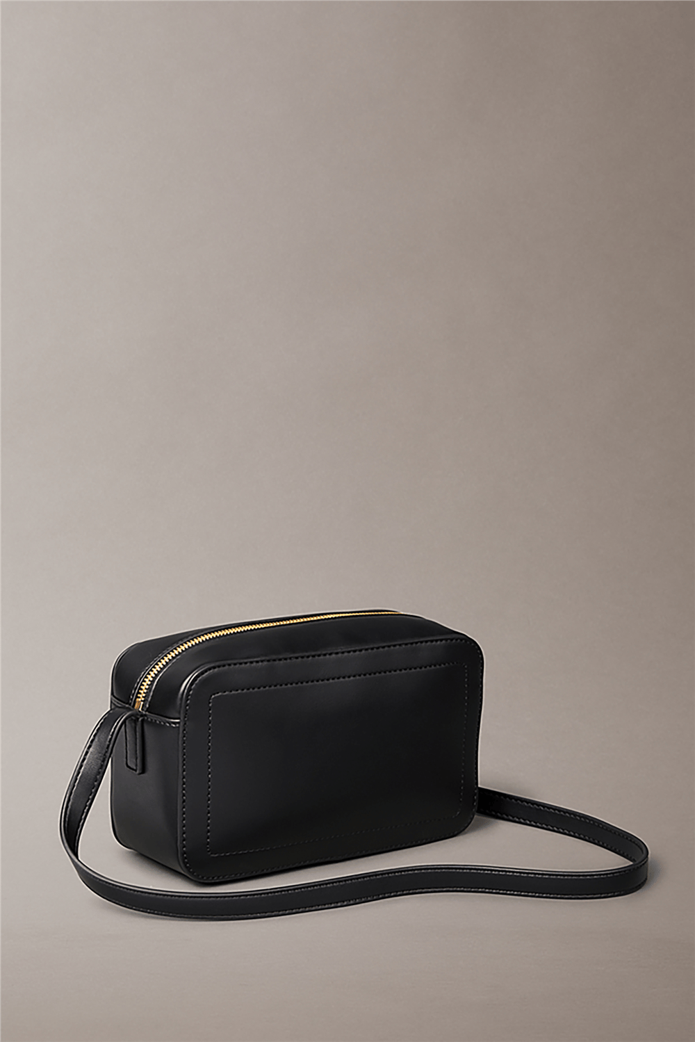 Calvin Klein Bold CK Camera Bag Kadın Mini Omuz Çantası