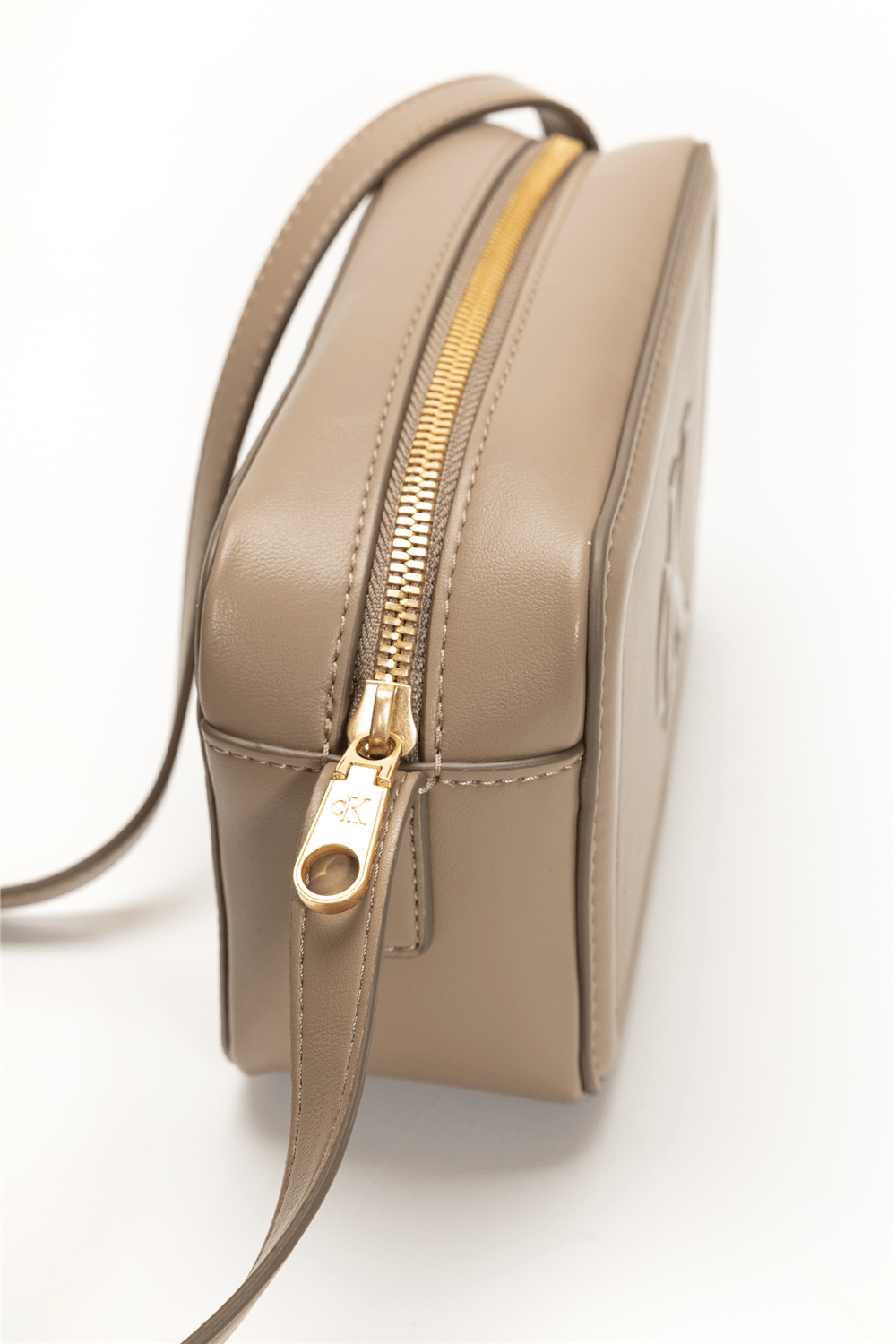 Calvin Klein Bold CK Camera Bag Kadın Mini Omuz Çantası