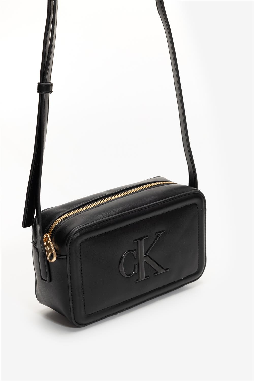 Calvin Klein Bold Ck Kadın Mini Omuz Çantası