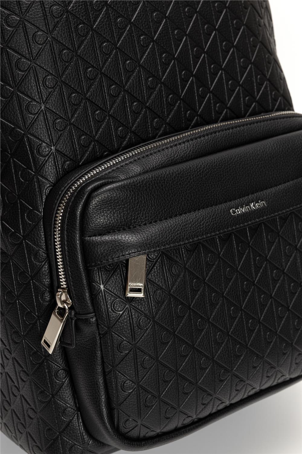 Calvin Klein Emblem Aop Emboss Round Erkek Sırt Çantası