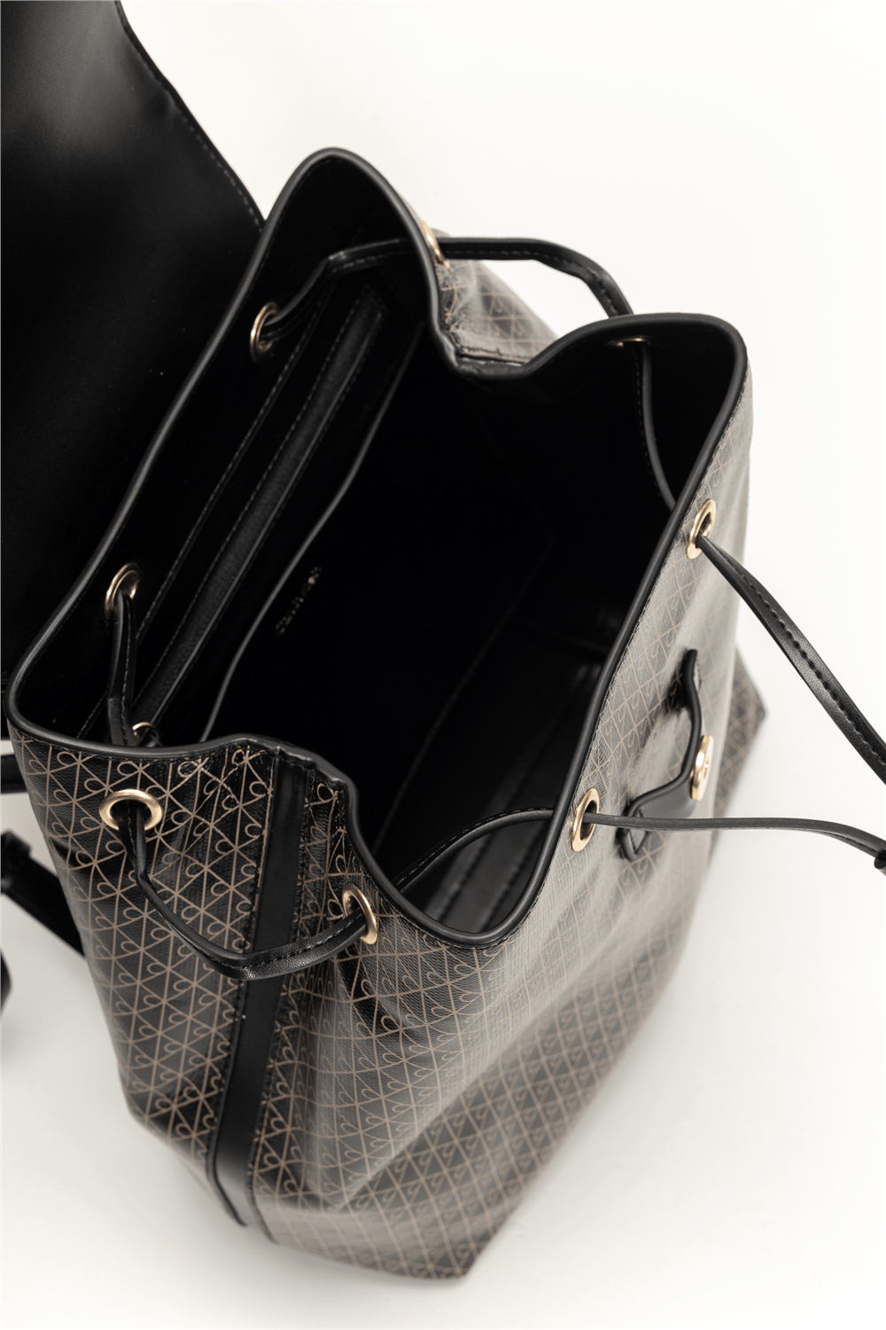 Calvin Klein Emblem Aop Flap Backpack Kadın Sırt Çantası