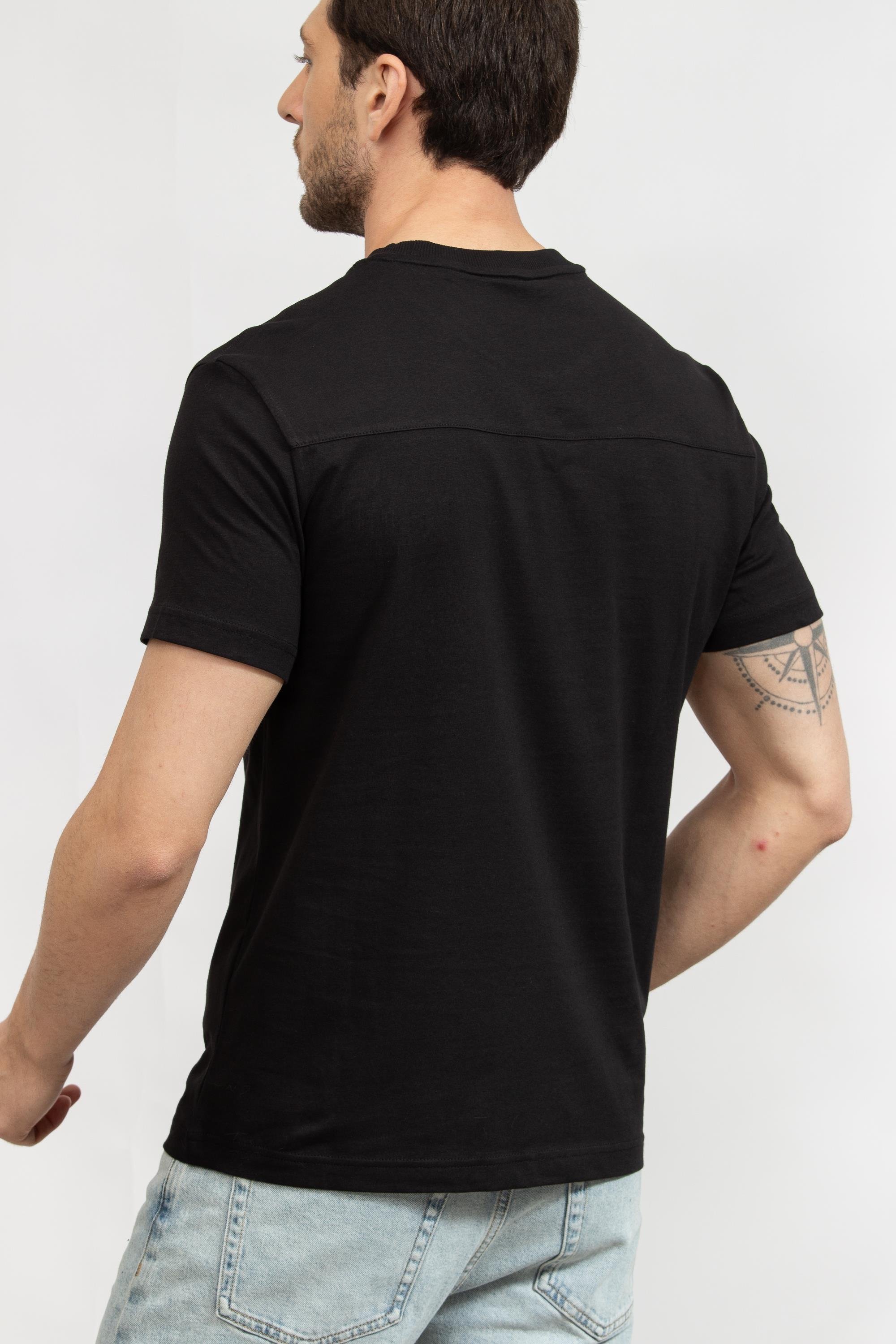 calvin-klein-erkek-bisiklet-yaka-t-shi-bf79-8.jpg
