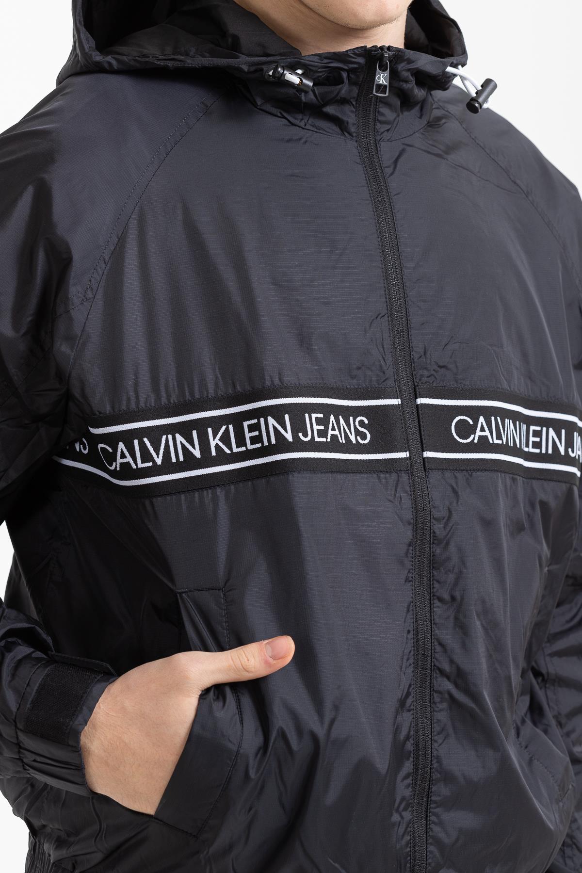Calvin Klein Erkek Mont