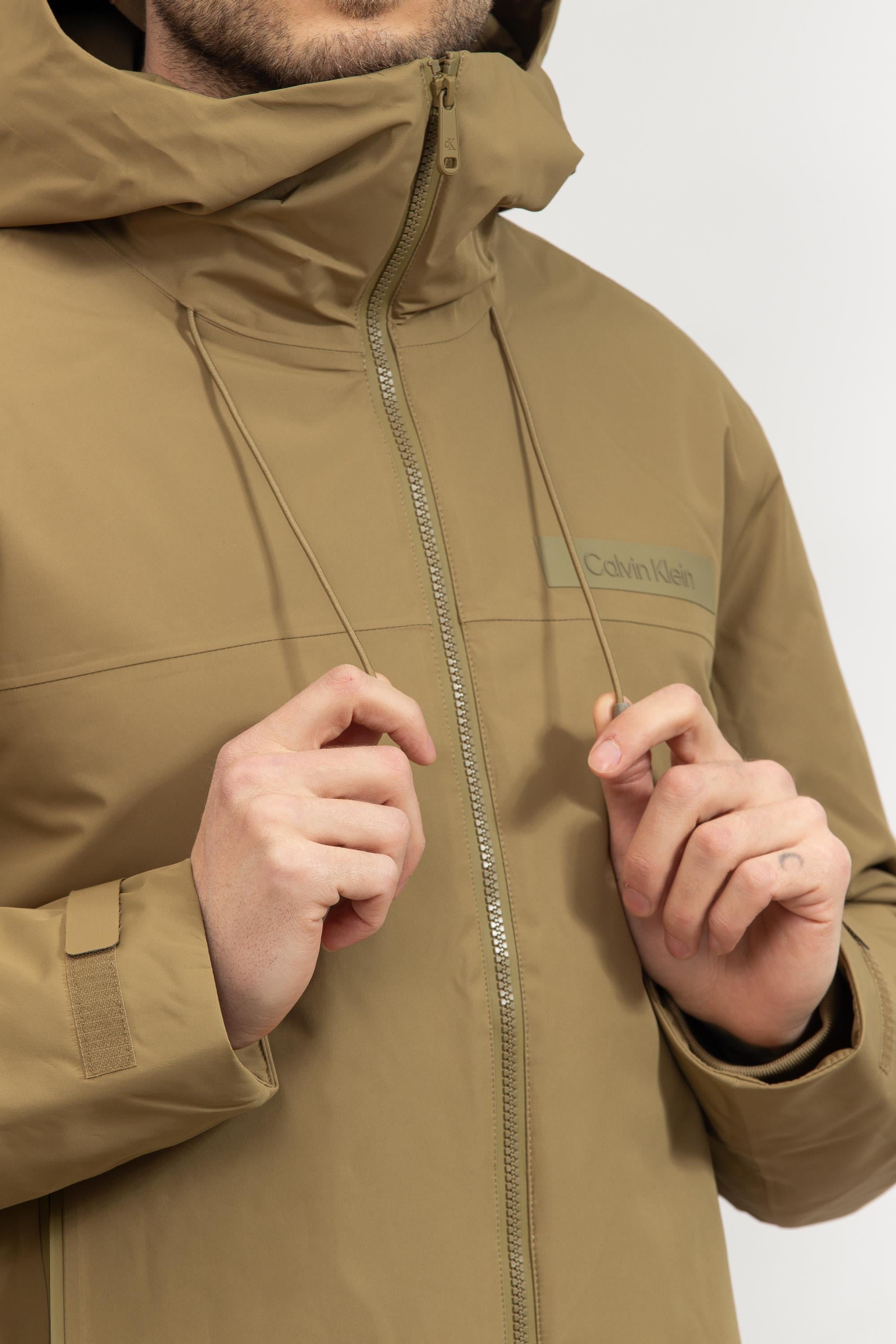 calvin-klein-erkek-mont-b8-bd8.jpg