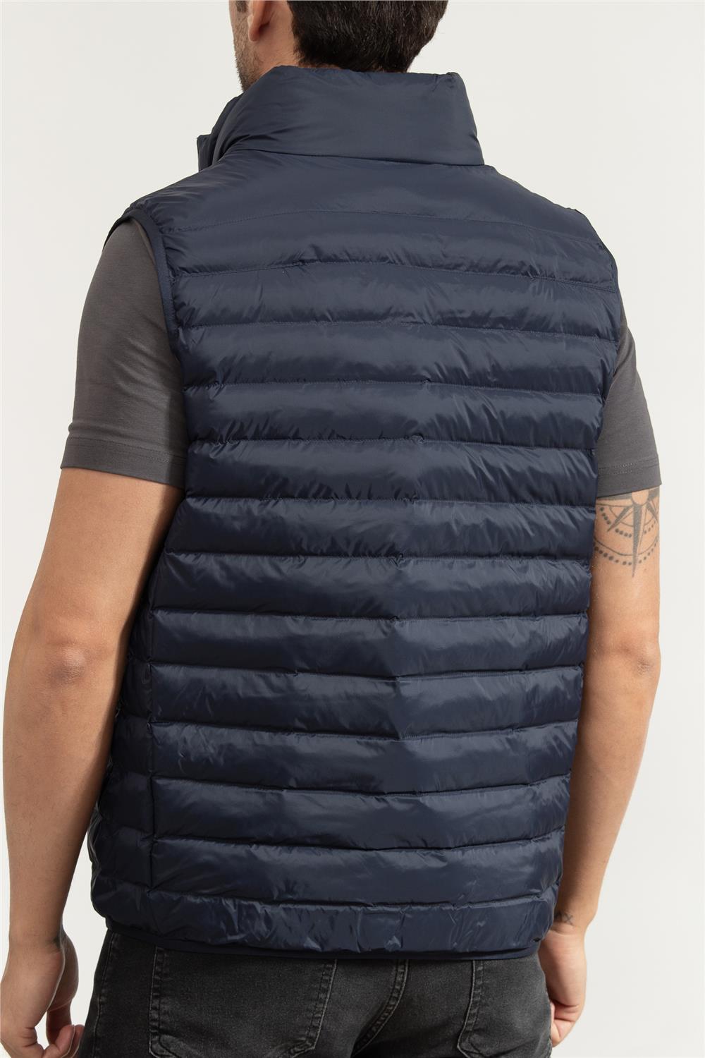 Calvin Klein Erkek Şişme Yelek