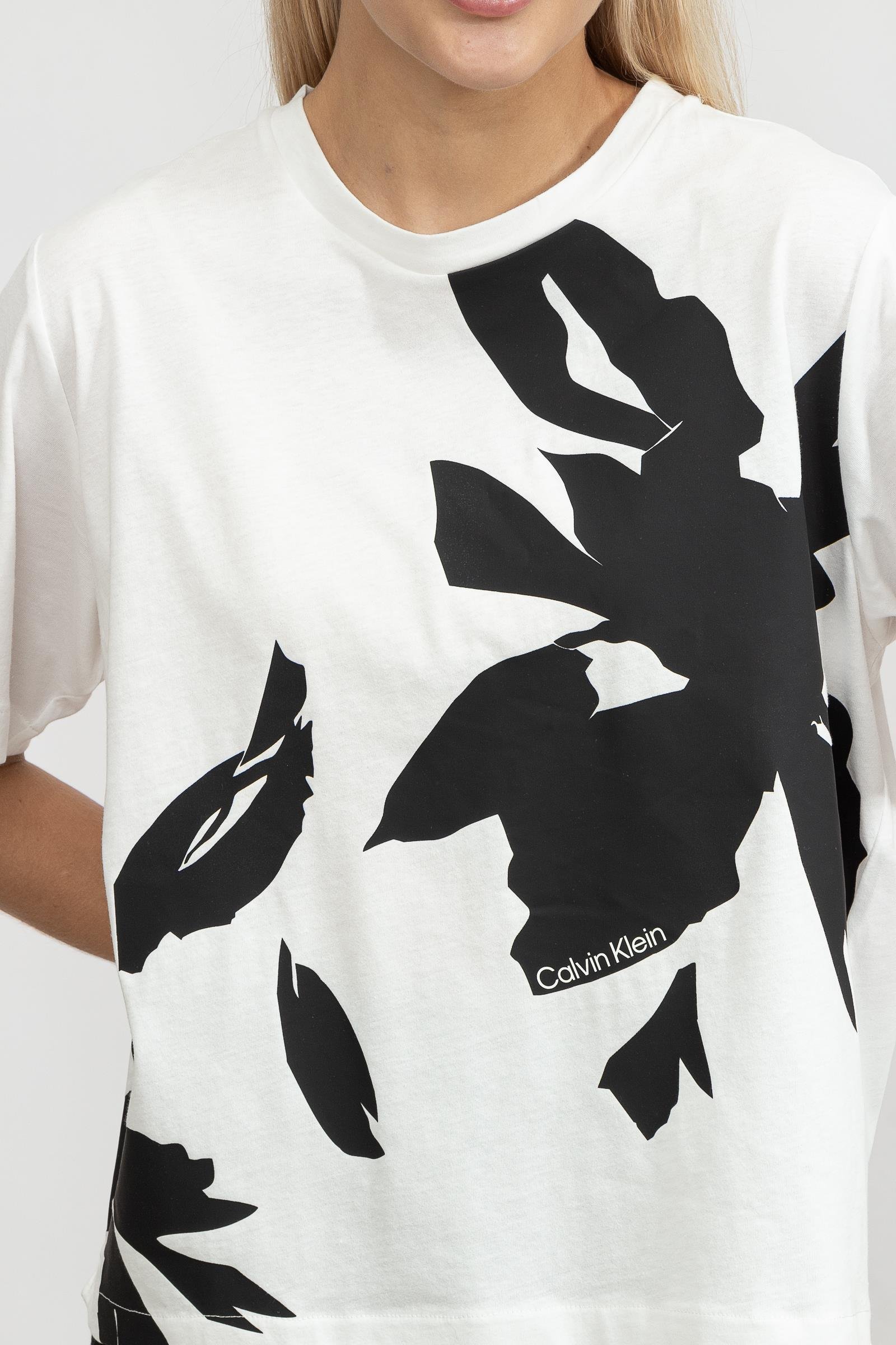Calvin Klein Flower Print Modern Kadın Bisiklet Yaka T-Shirt