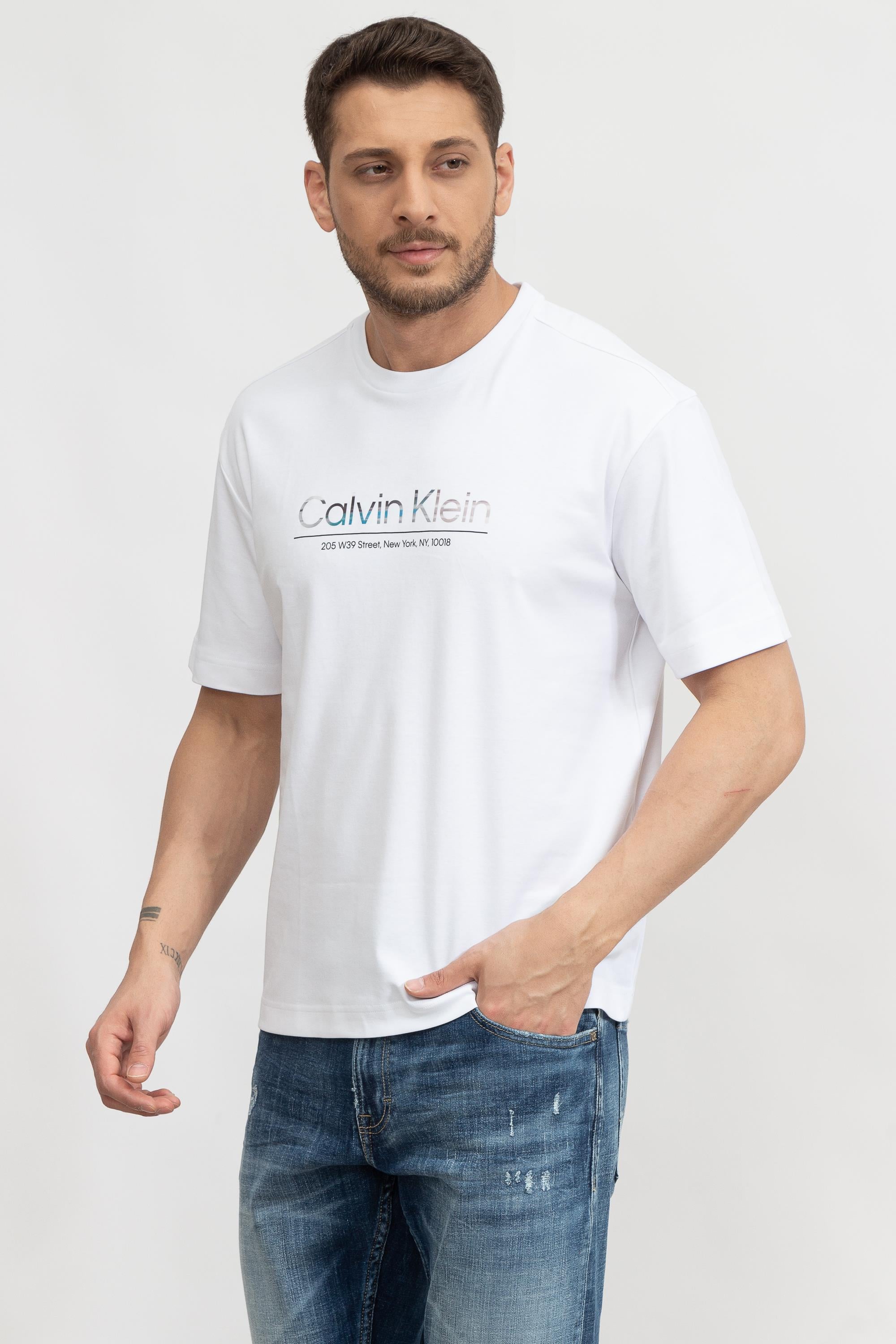 Calvin Klein Glitch Logo Modern Comfort Erkek Bisiklet Yaka T-Shirt