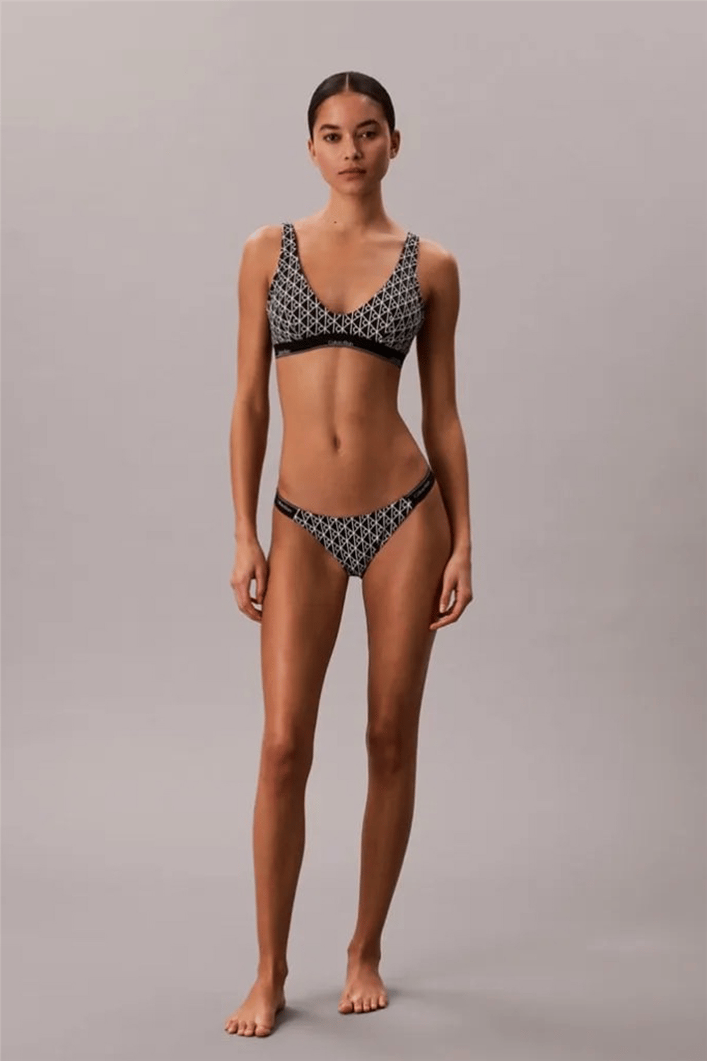 Calvin Klein Halter Bralette Kadın Bikini Üstü Siyah