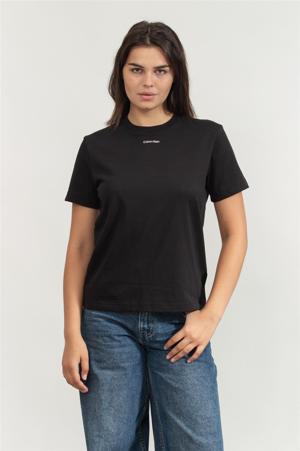 Calvin Klein Kadın Bisiklet Yaka T-Shirt