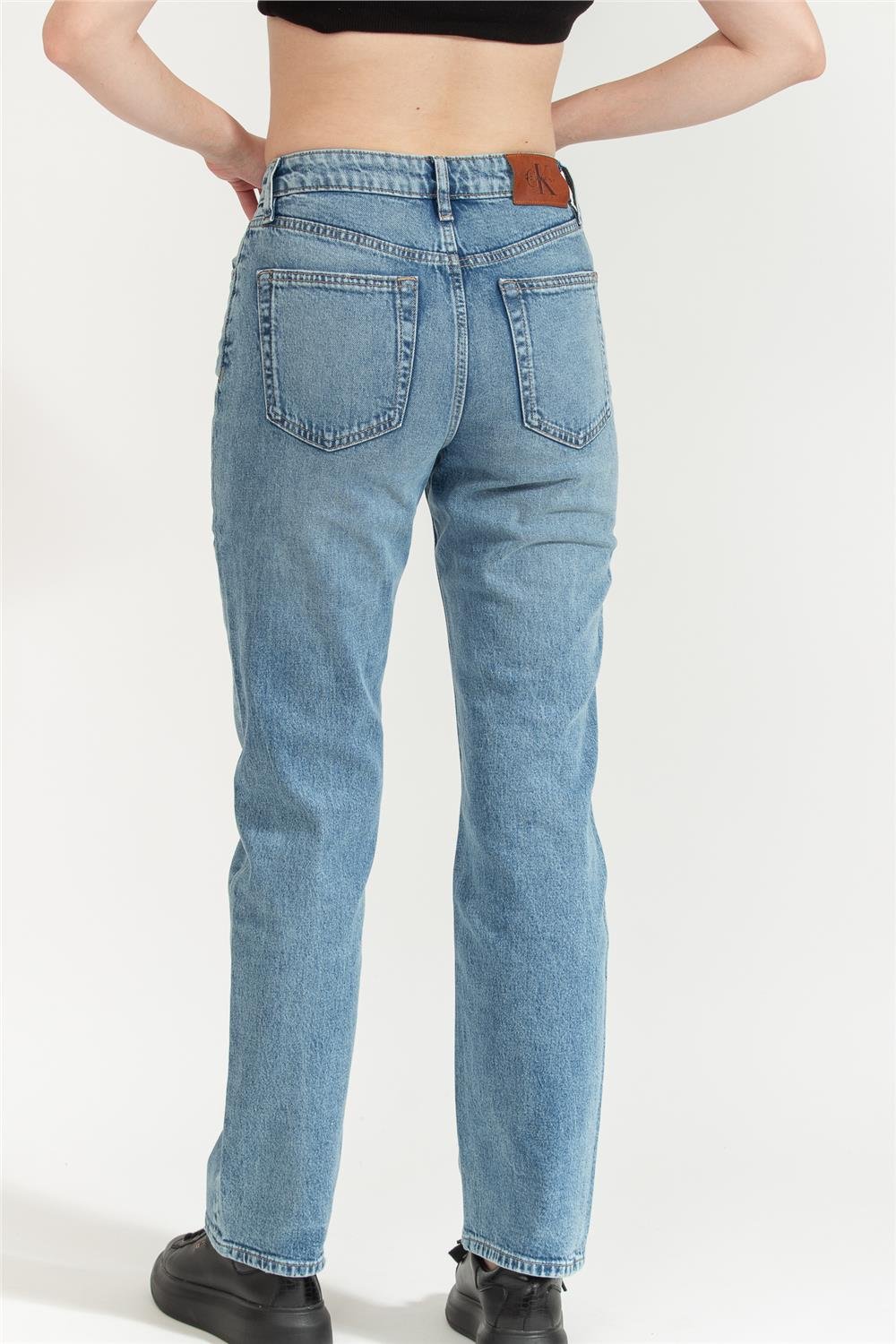 Calvin Klein Kadın Jean Pantolon