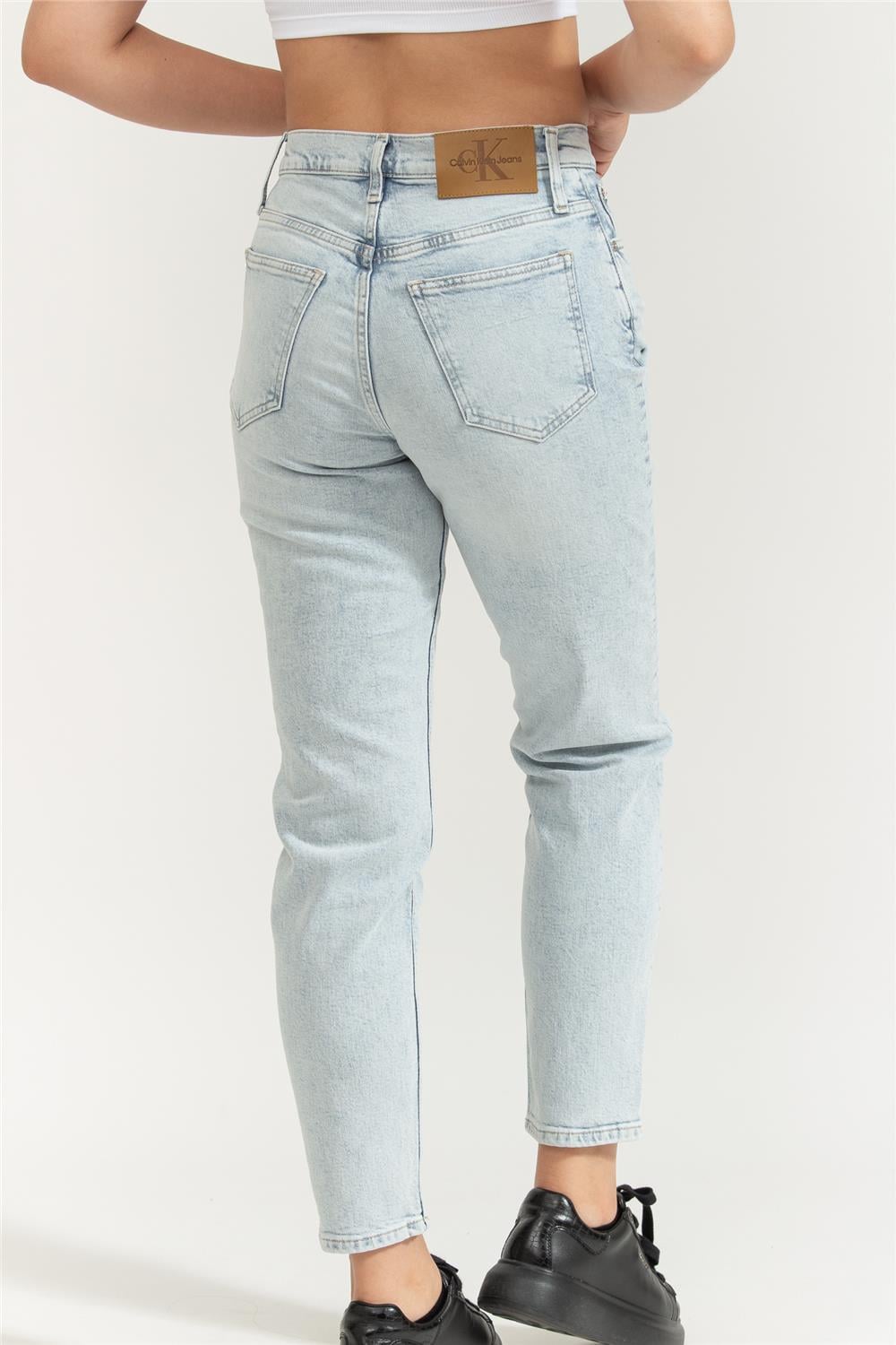 Calvin Klein Kadın Jean Pantolon