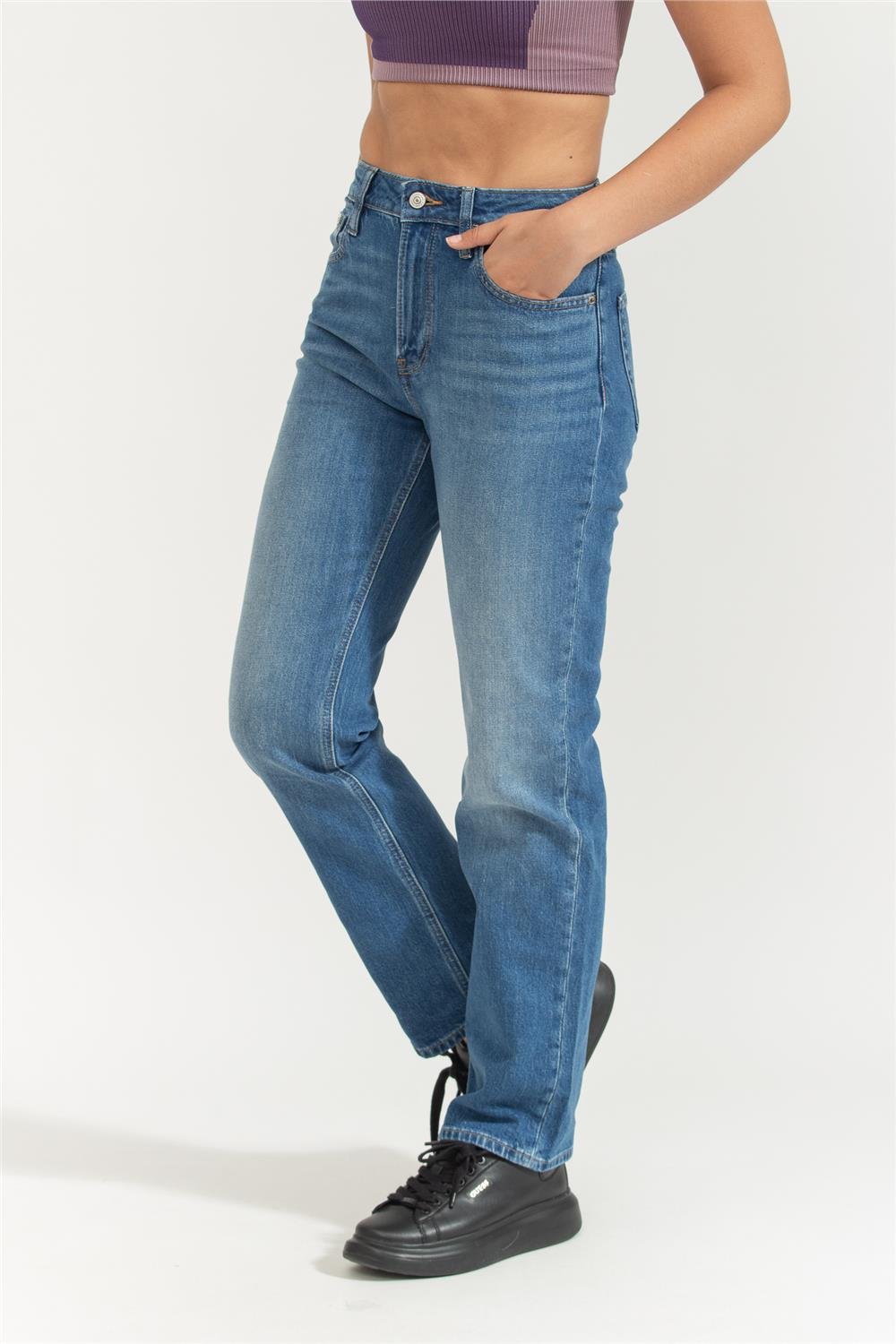 Calvin Klein Kadın Jean Pantolon