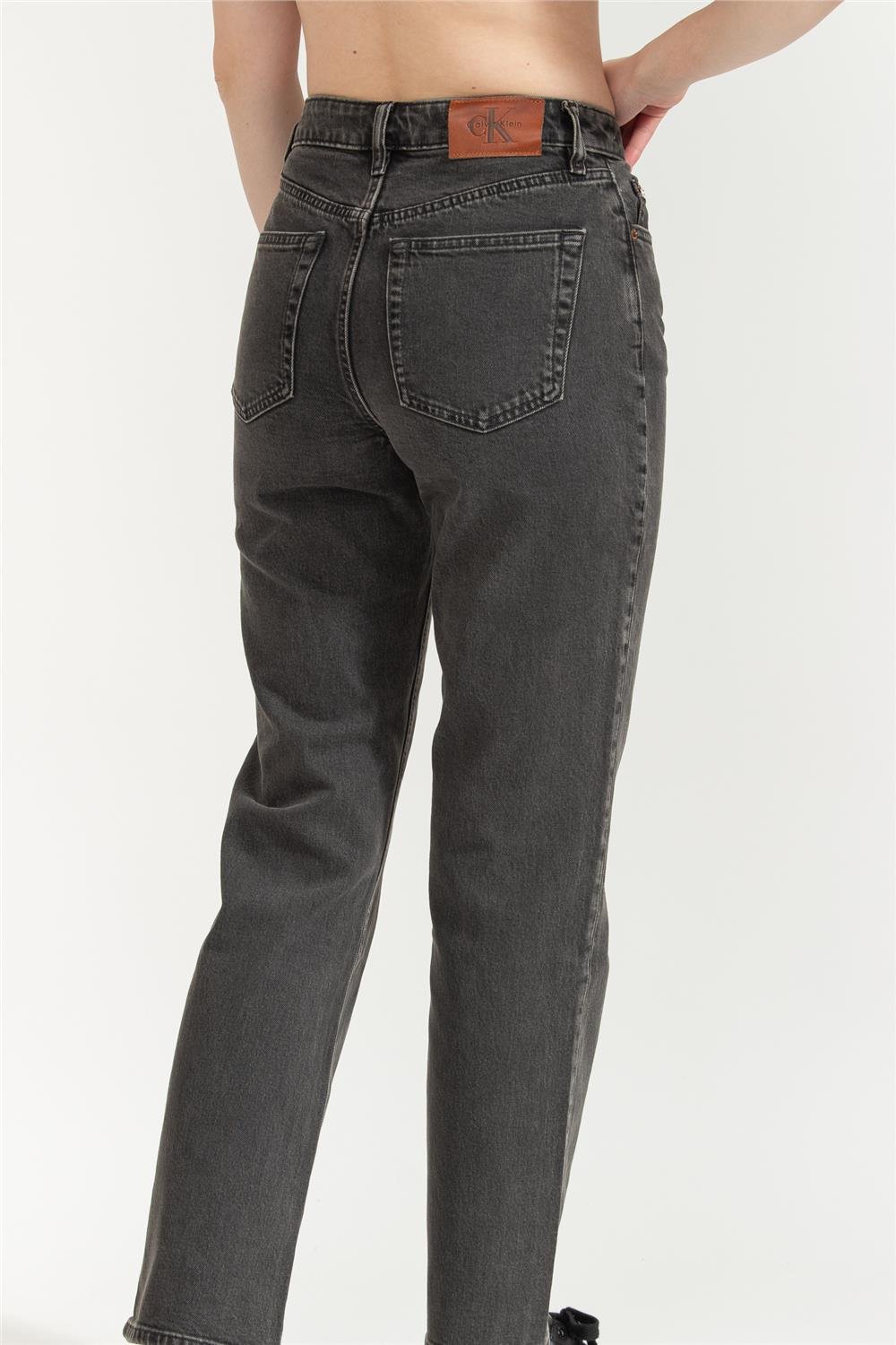 Calvin Klein Kadın Jean Pantolon