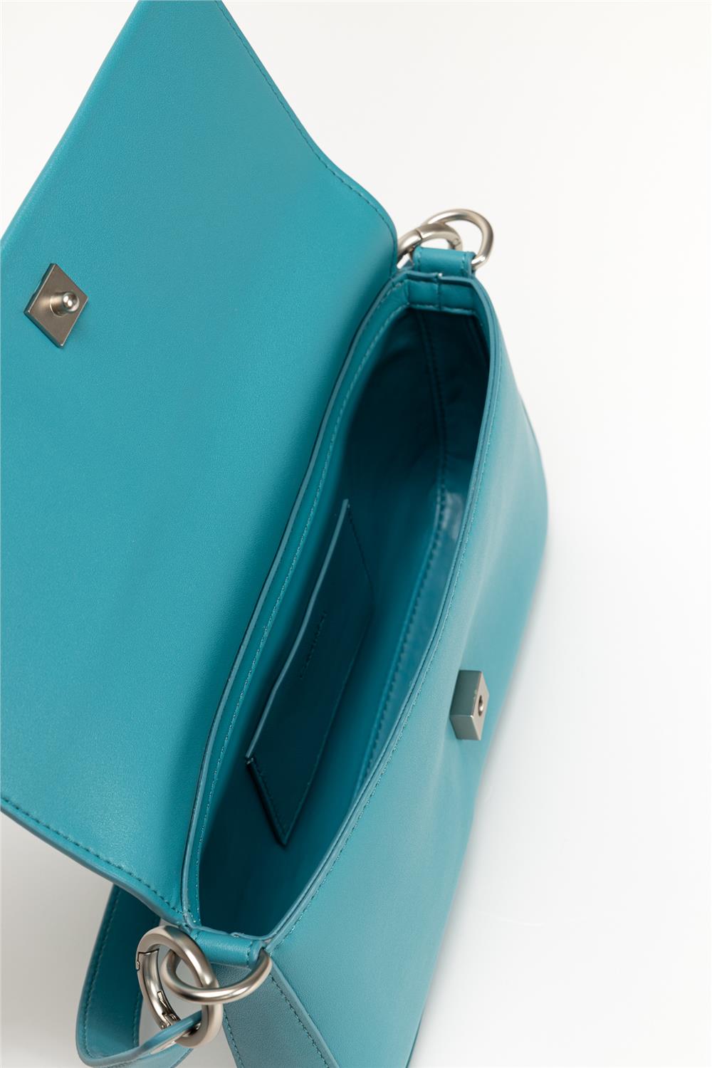 Calvin Klein Kadın Omuz Çantası