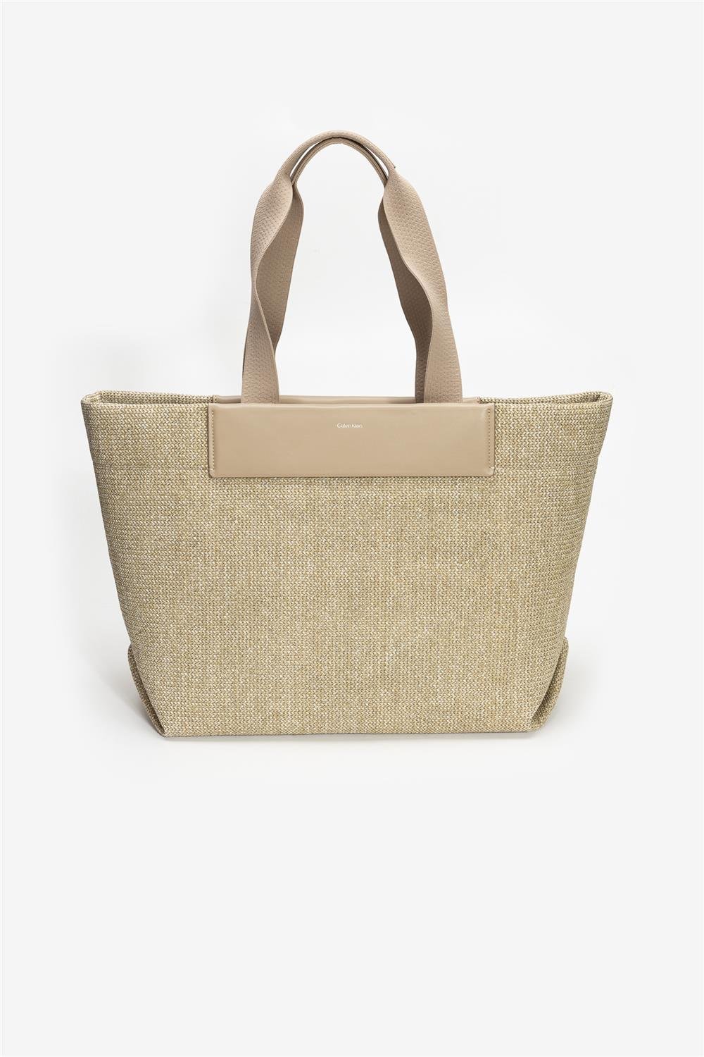 Calvin Klein Kadın Omuz Çantası