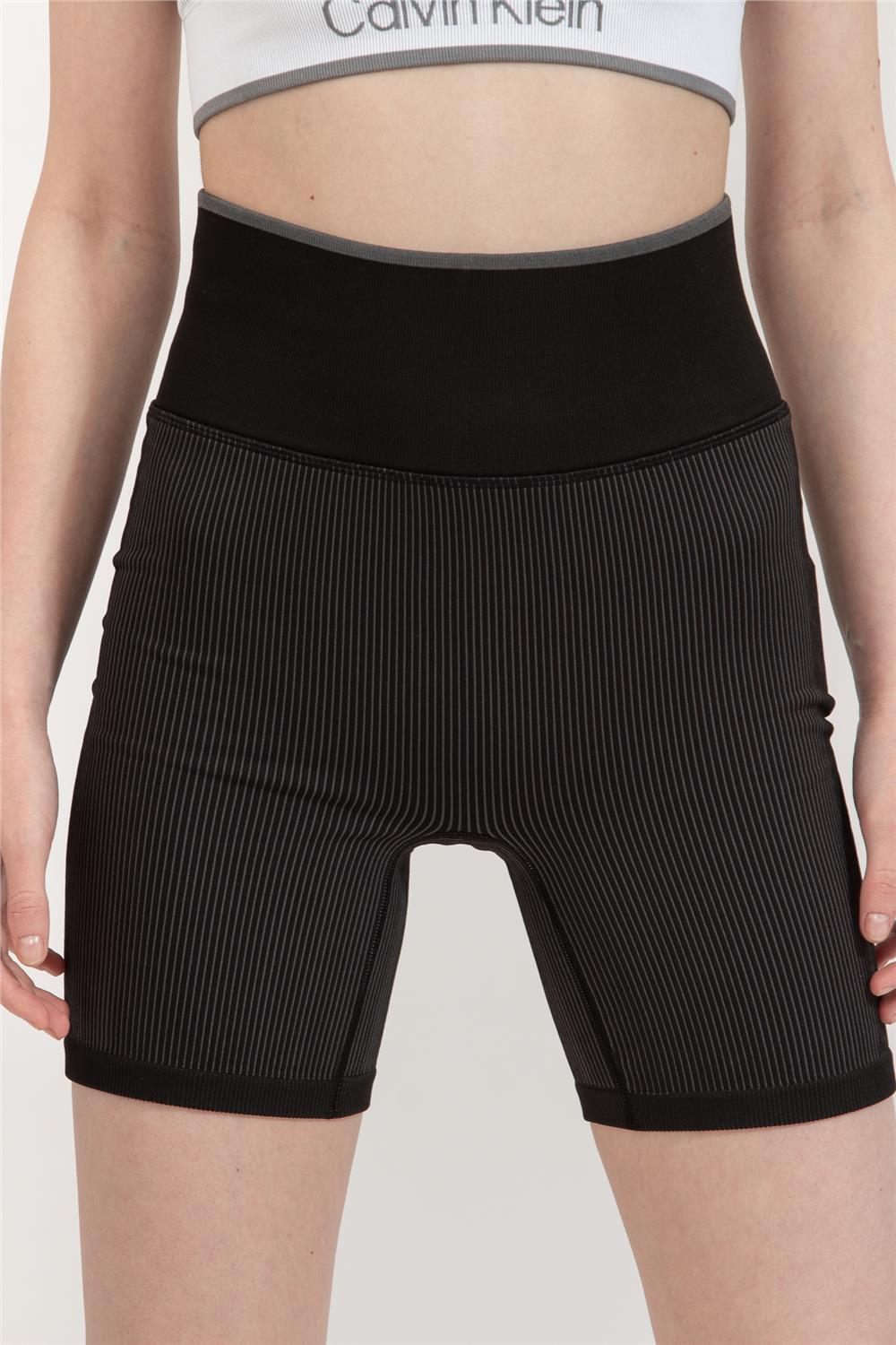 Calvin Klein Kadın Spor Şortu