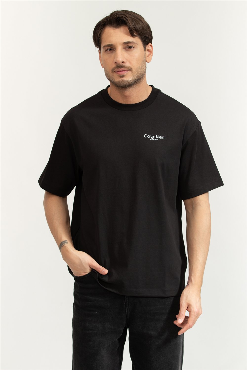 Calvin Klein Logo Back Print T-Shirt Erkek Bisiklet Yaka T-Shirt