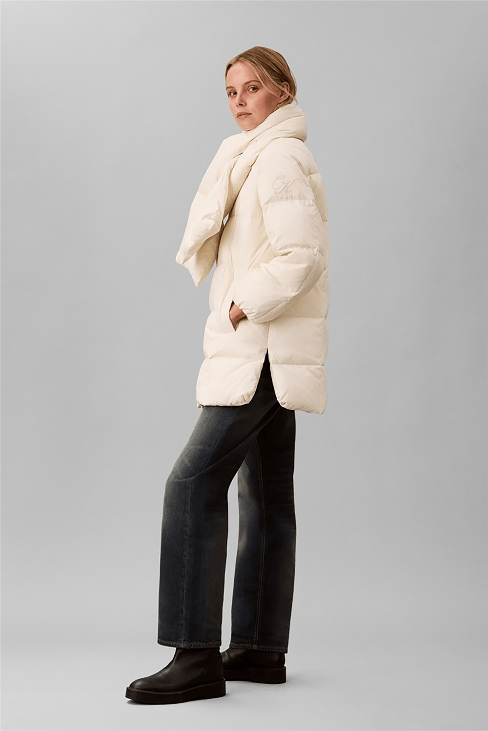 Calvin Klein Matte Mid Puffer With Scarf Kadın Şişme Mont Bej