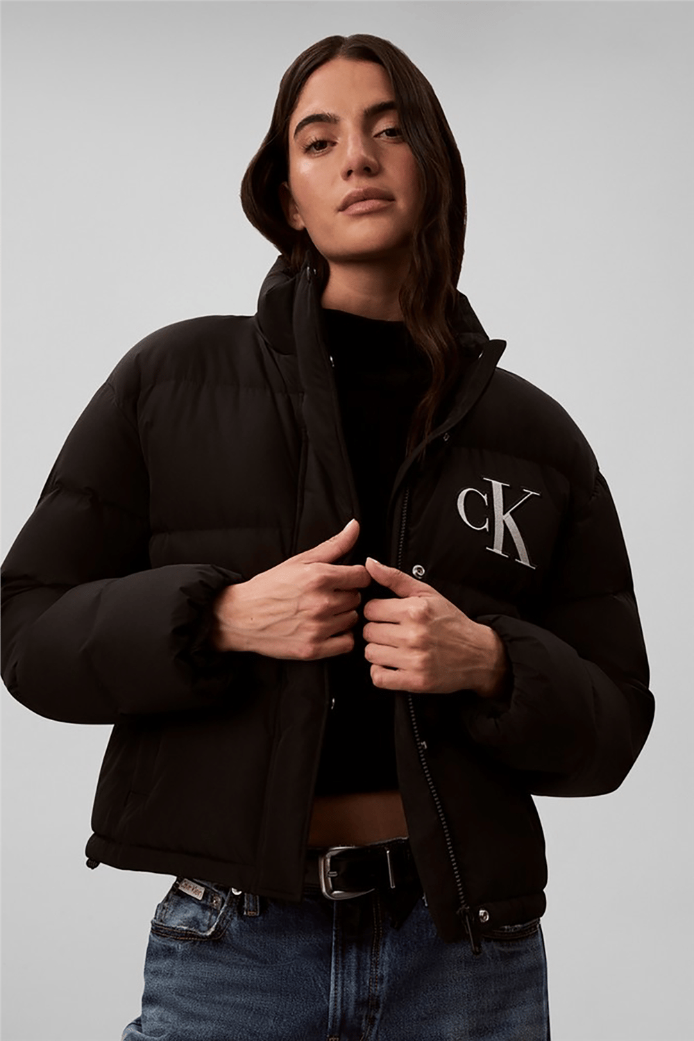 Calvin Klein Matte Mw Patch Logo Down Puffer Kadın Şişme Mont Siyah