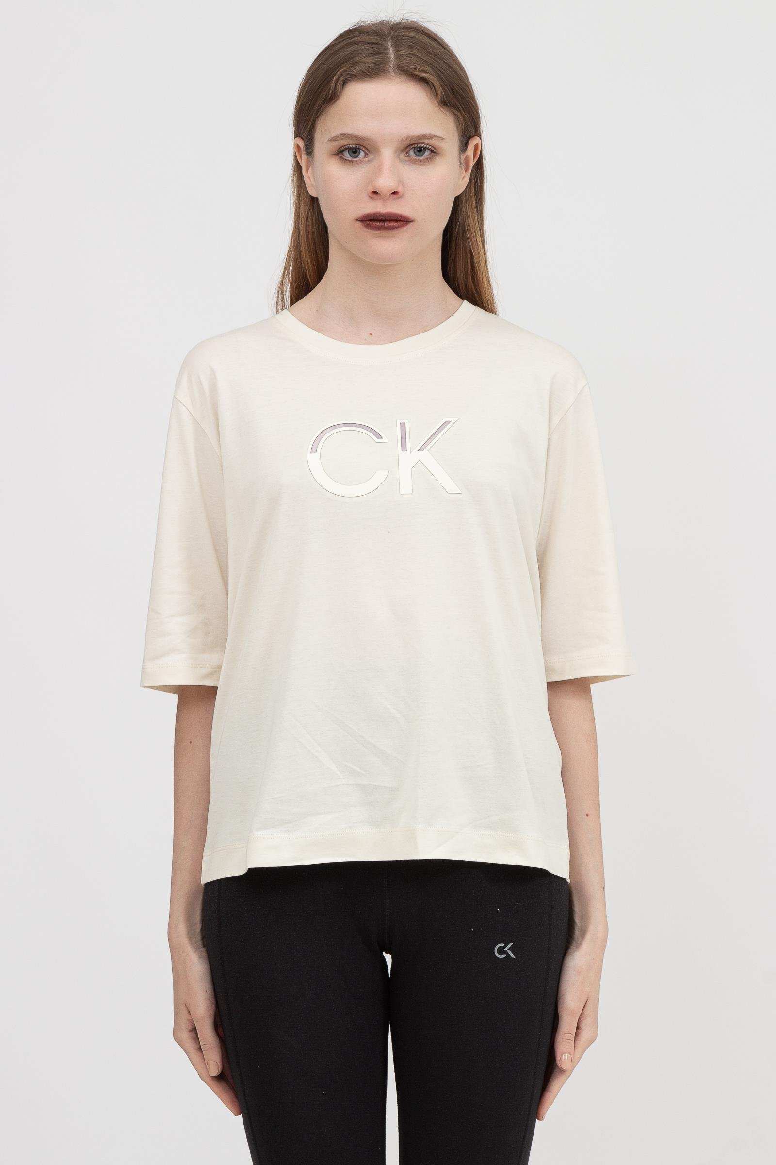 Calvin Klein Mesh Logo Relaxed Kadın Bisiklet Yaka T-Shirt