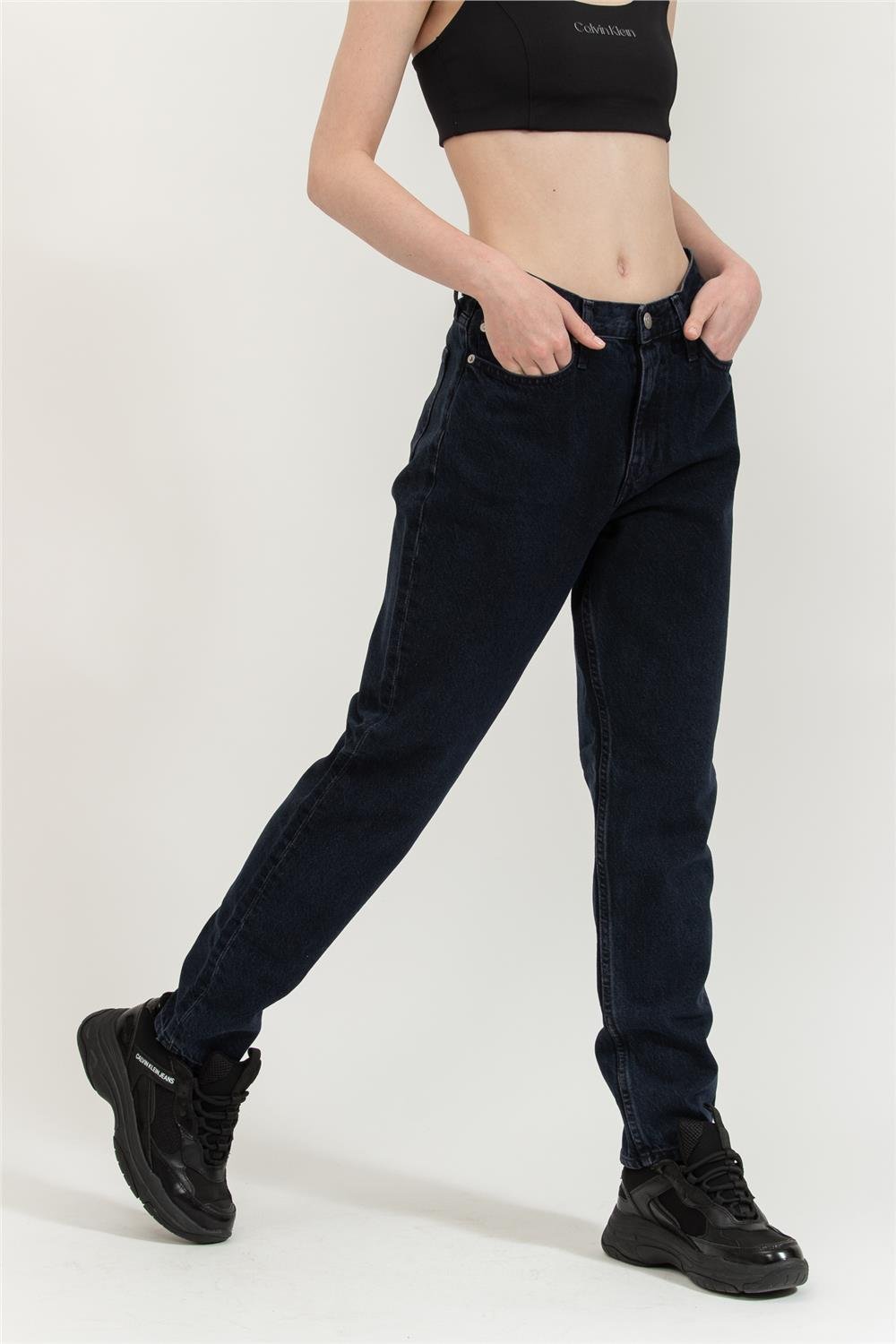 Calvin Klein Mom Kadın Jean Pantolon