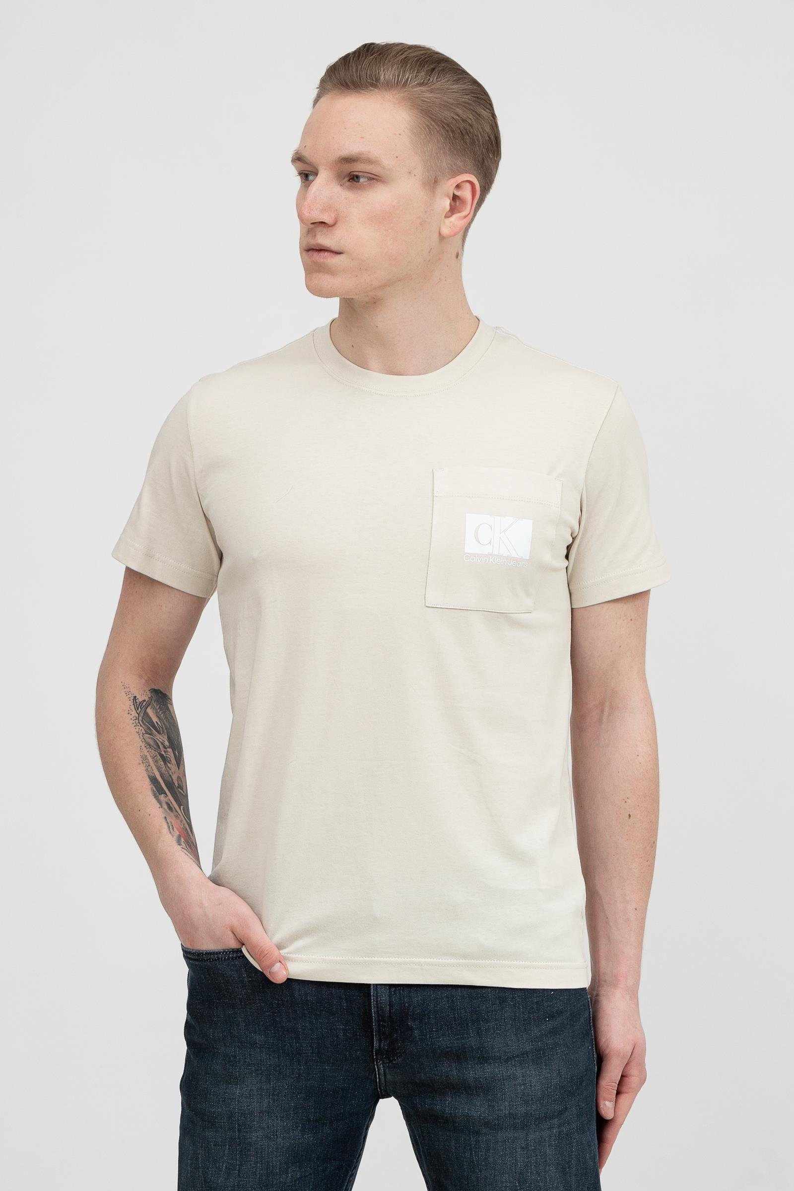 Calvin Klein Monogram Box Pocket Tee Erkek Bisiklet Yaka T-Shirt