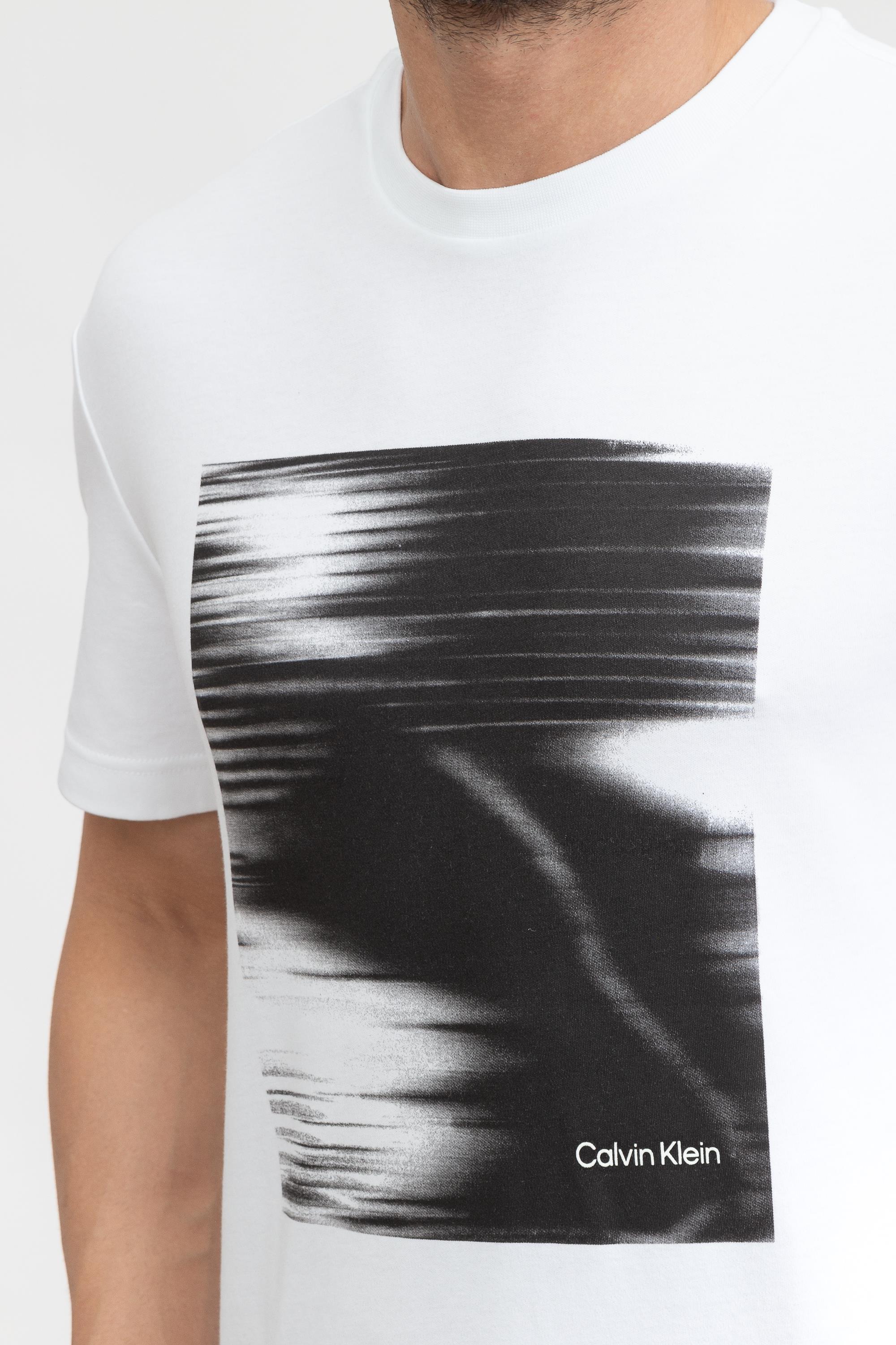Calvin Klein Motion Graphic Comfort Erkek Bisiklet Yaka T-Shirt