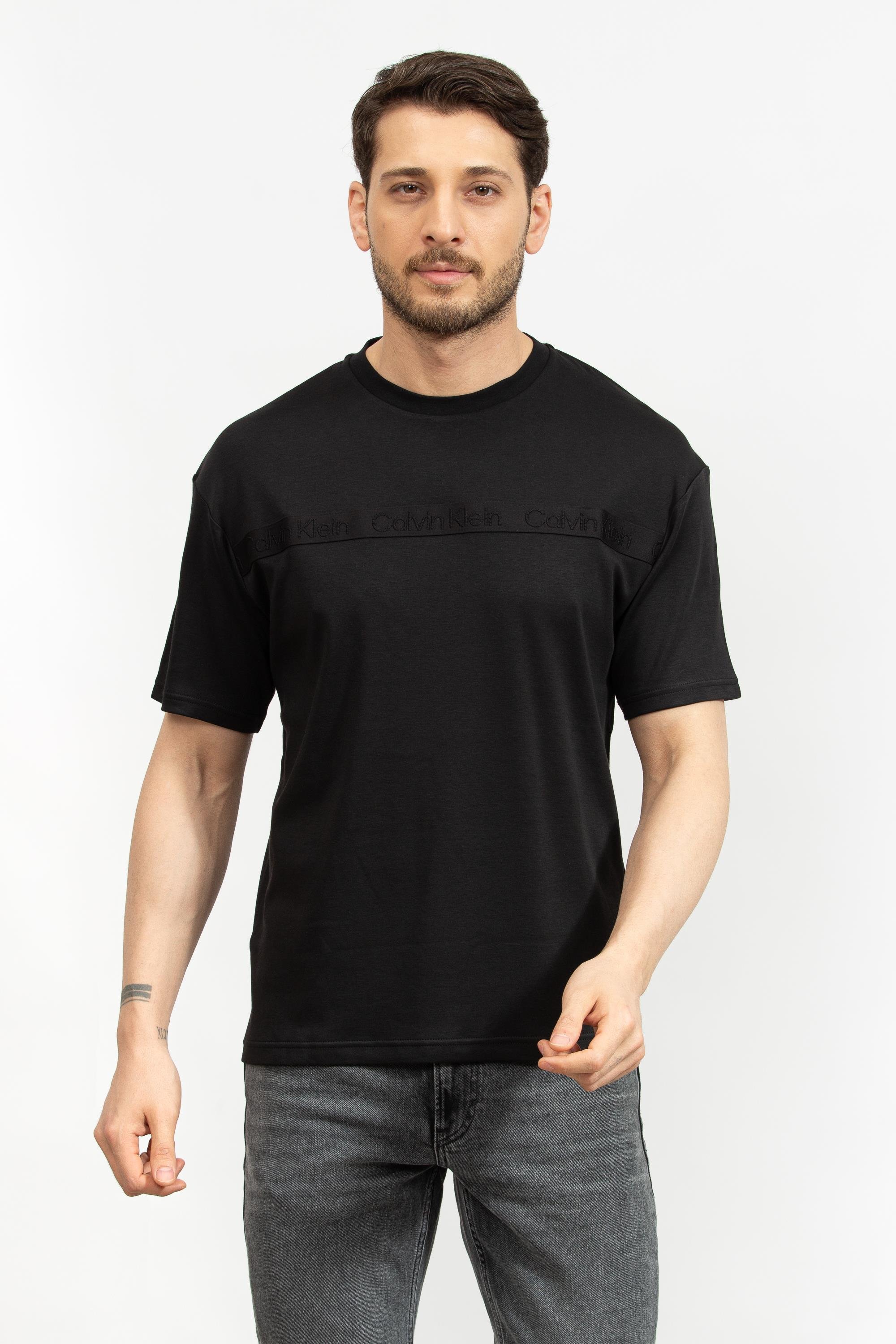 Calvin Klein Raised Logo Tape Erkek Bisiklet Yaka T-Shirt