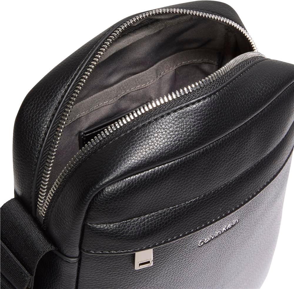 Calvin Klein Raised Reporter Erkek Reporter Çanta