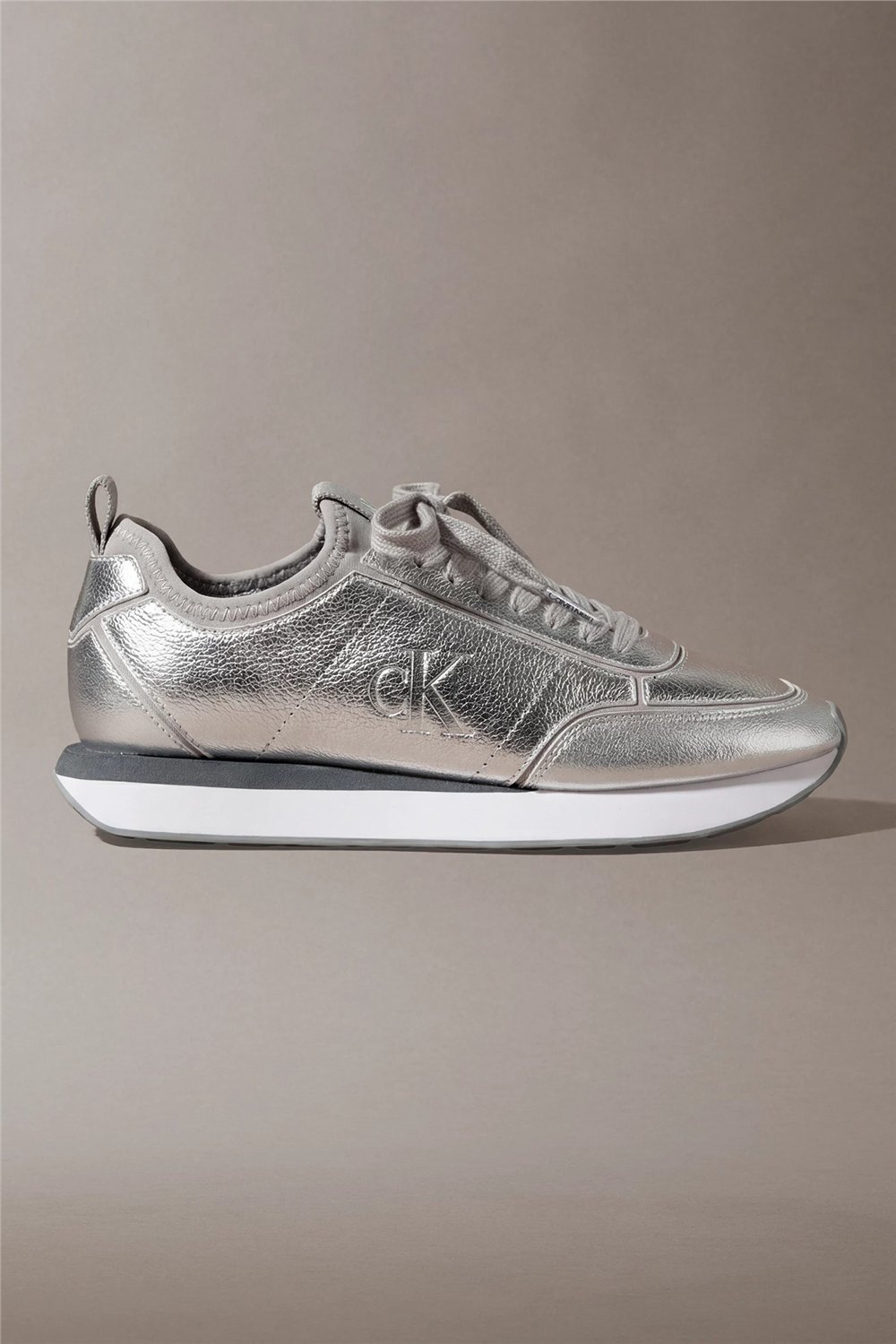Calvin Klein Retro Runner Metallic Kadın Sneaker Gri
