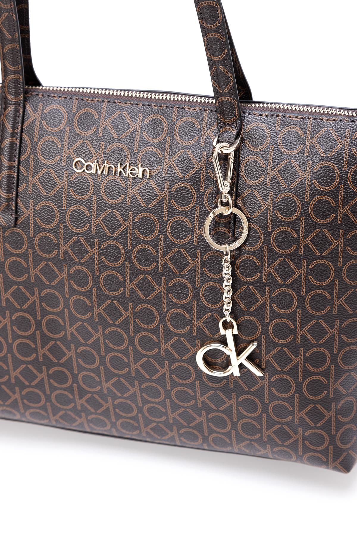 Calvin Klein Shopper Md Monogram Kadın Omuz Çantası