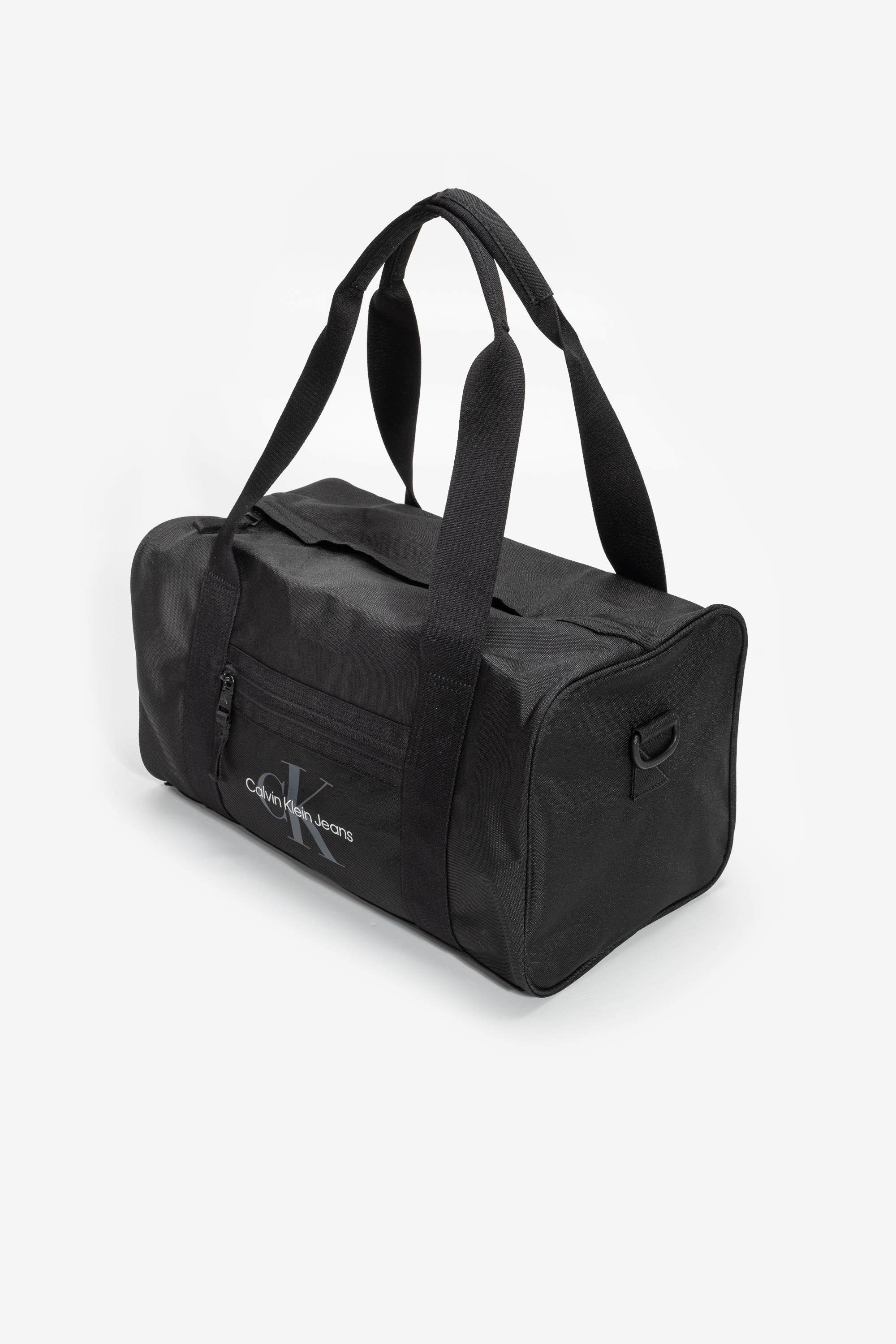 Calvin Klein Sport Essentials Erkek Spor Çantası