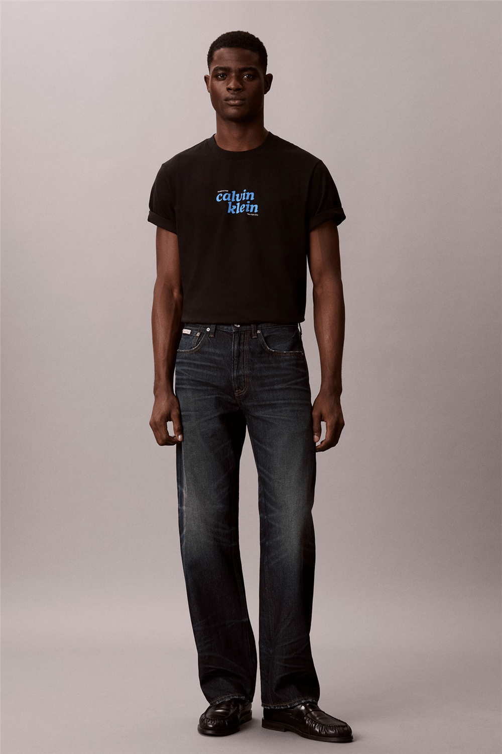 Calvin Klein Ss 20S Calvinklein Trvl Font Gra Erkek Bisiklet Yaka T-Shirt Siyah