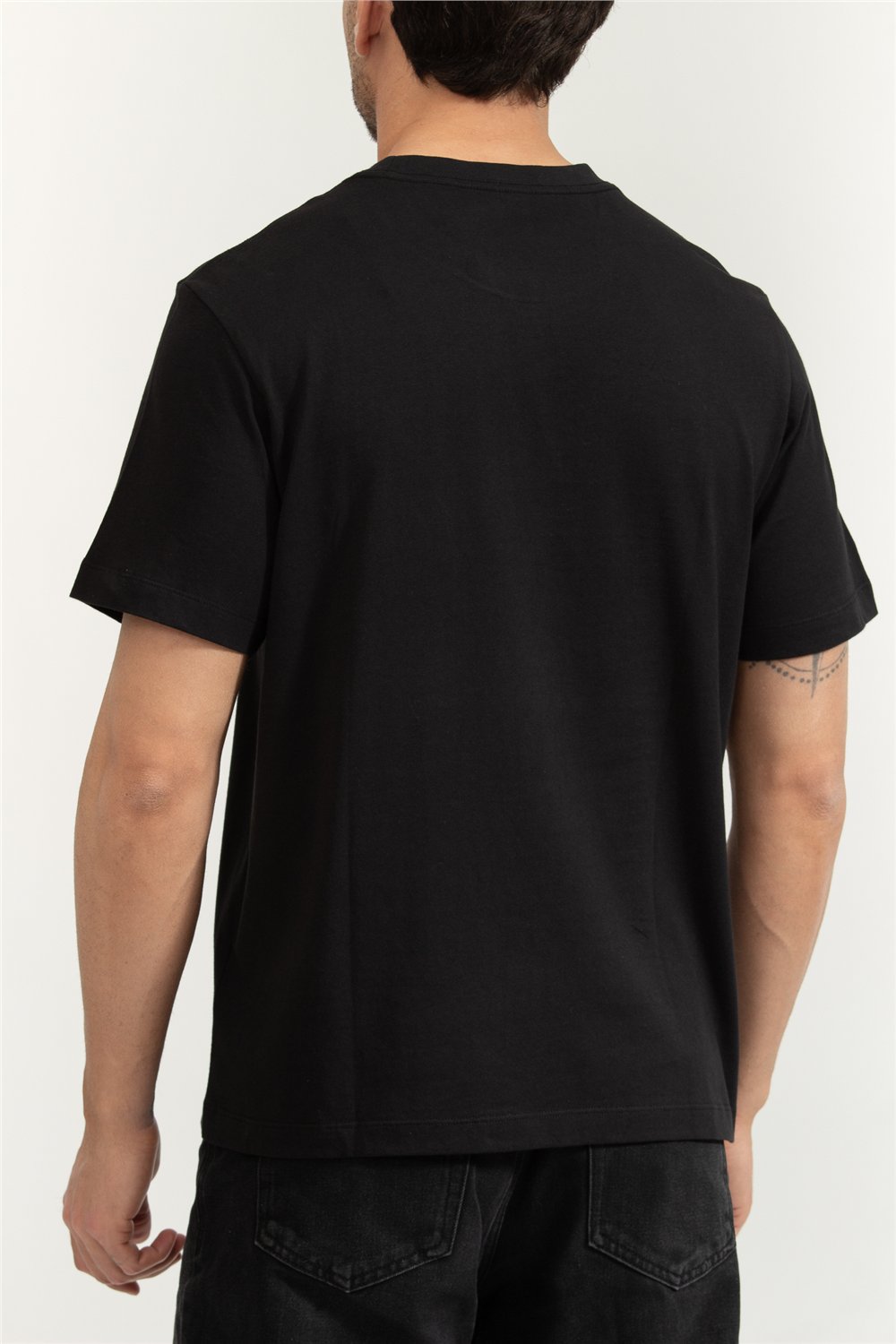 Calvin Klein SS 20S LN Calvin College Graphic Erkek Bisiklet Yaka T-Shirt