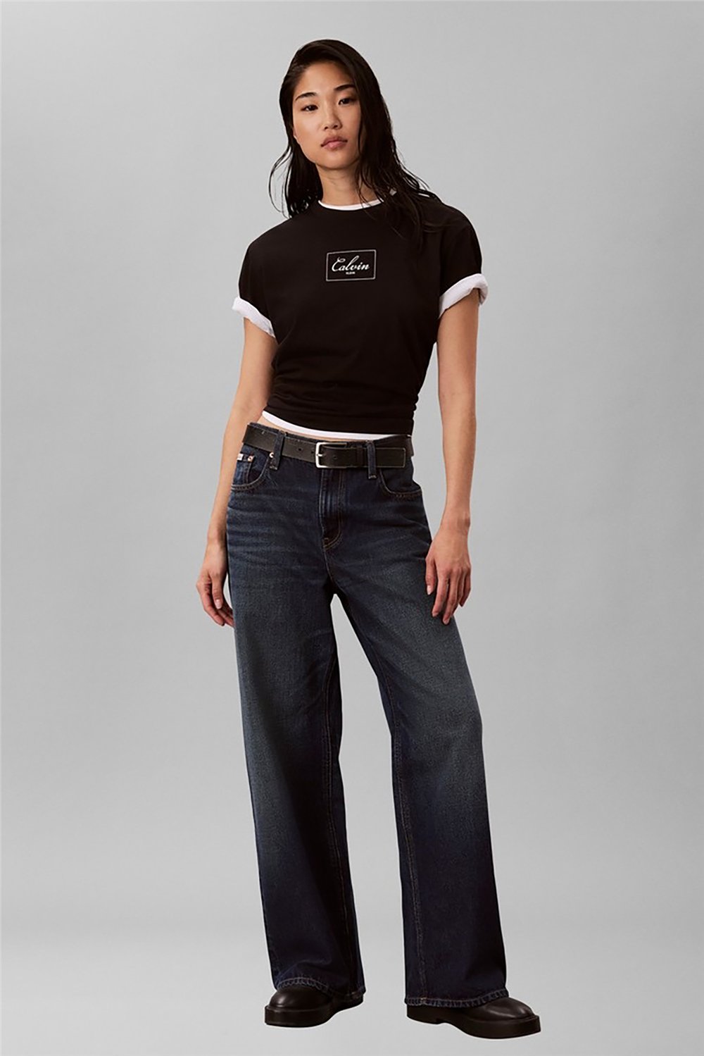 Calvin Klein Ss Boxy Bold Box Logo Tee Kadın Bisiklet Yaka T-Shirt Siyah