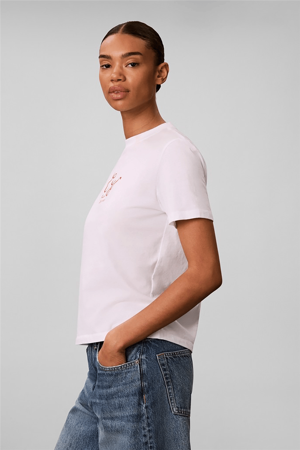 Calvin Klein Ss Classic Script initial Tee Kadın Bisiklet Yaka T-Shirt Beyaz